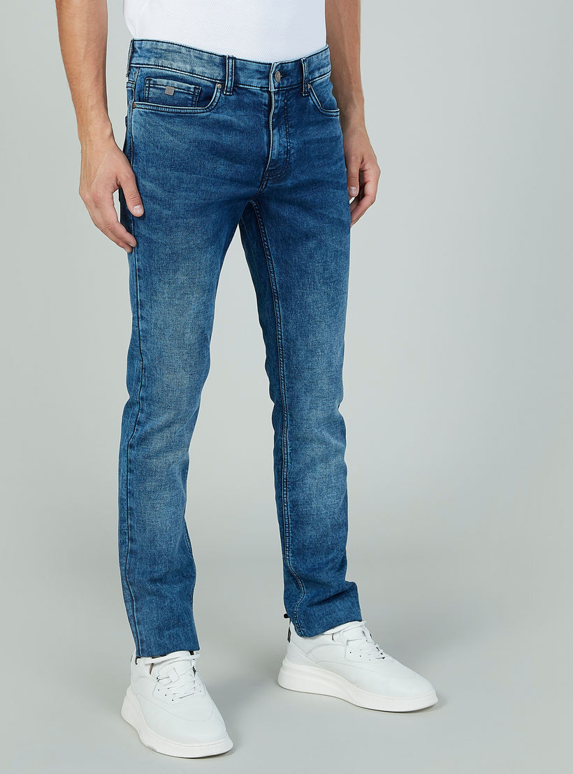 بنطلون جينز طويل بارز الملمس بجيوب وحلقات للحزام-men-clothing-bottoms-jeans-image-1