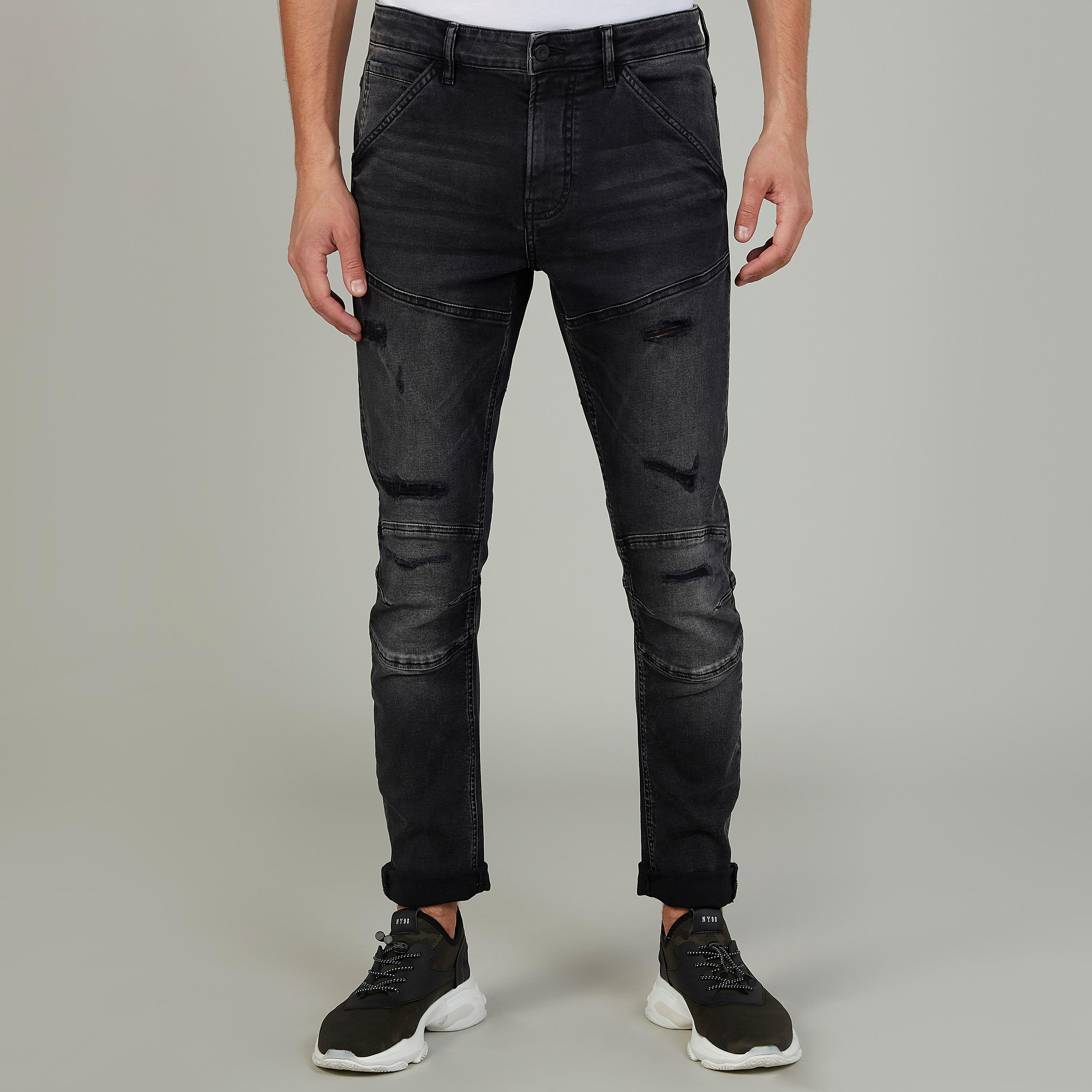 بنطلون جينز ممزق بجيوب-men-clothing-bottoms-jeans-image-1