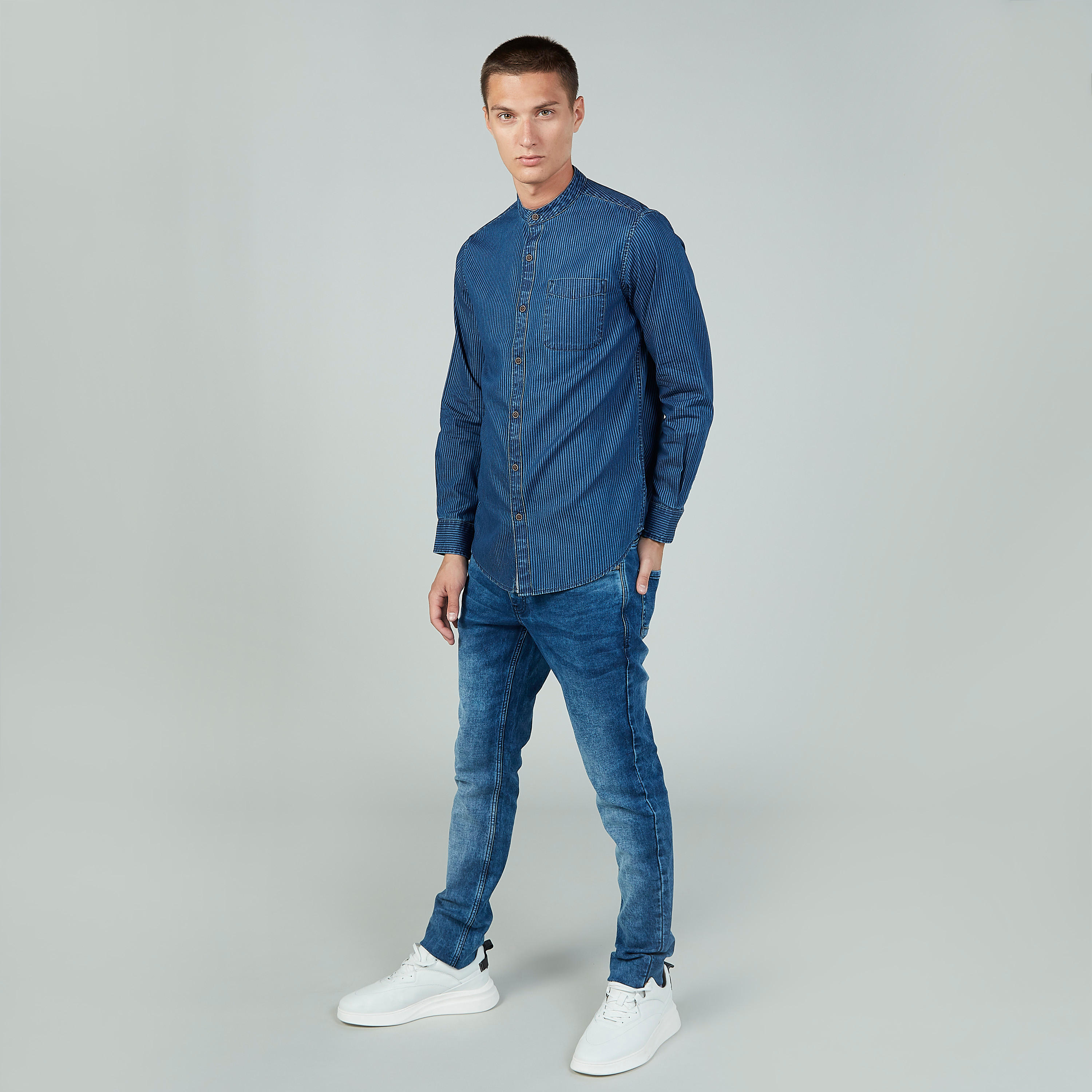 قميص مخطط سليم بياقة ماندارين وأكمام طويلة-men-clothing-shirts-image-2