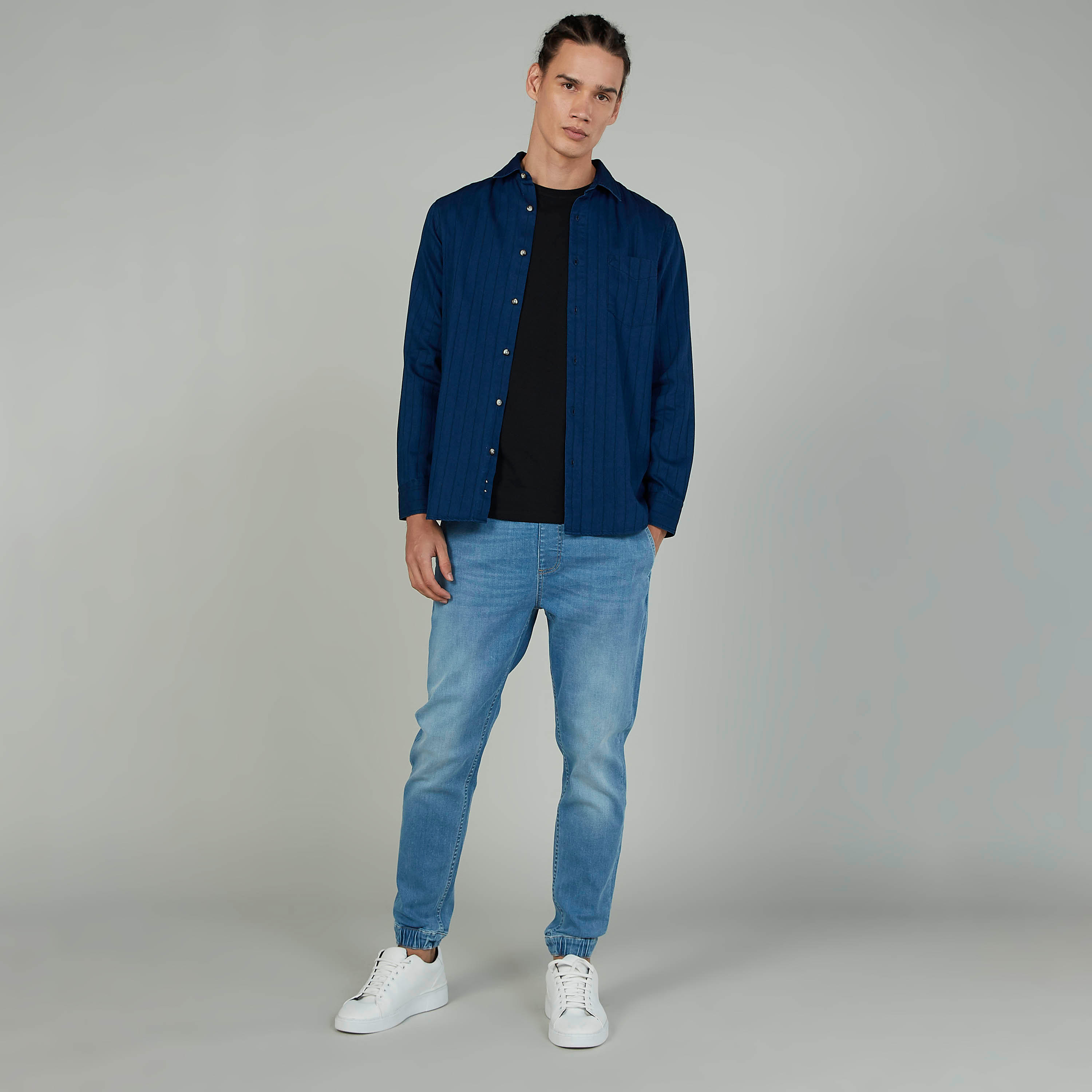 قميص سليم مخطط بأكمام طويلة وياقة عادية-men-clothing-shirts-image-2