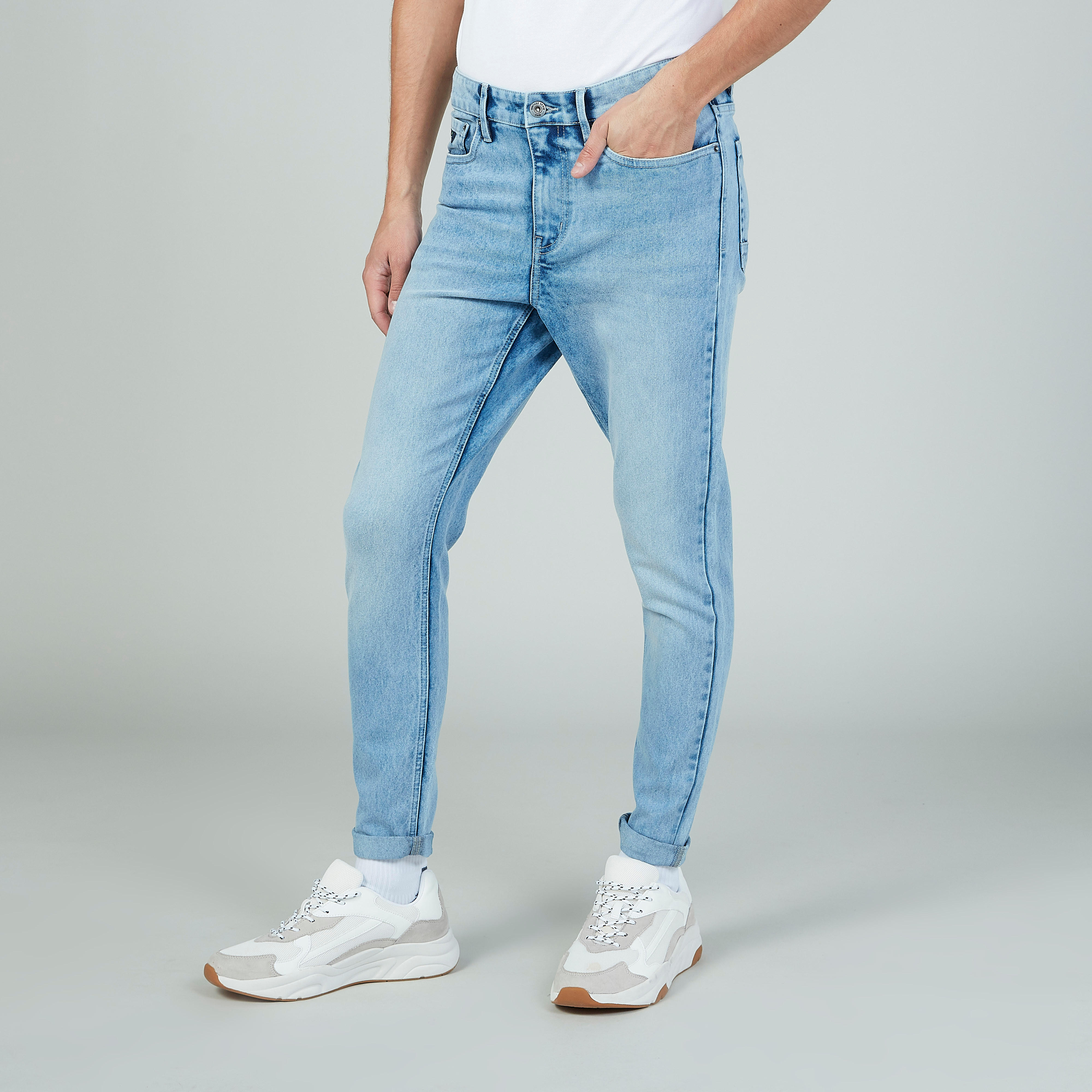 بنطلون جينز سكيني طويل بارز الملمس بخصر متوسط وجيوب-men-clothing-bottoms-jeans-image-6