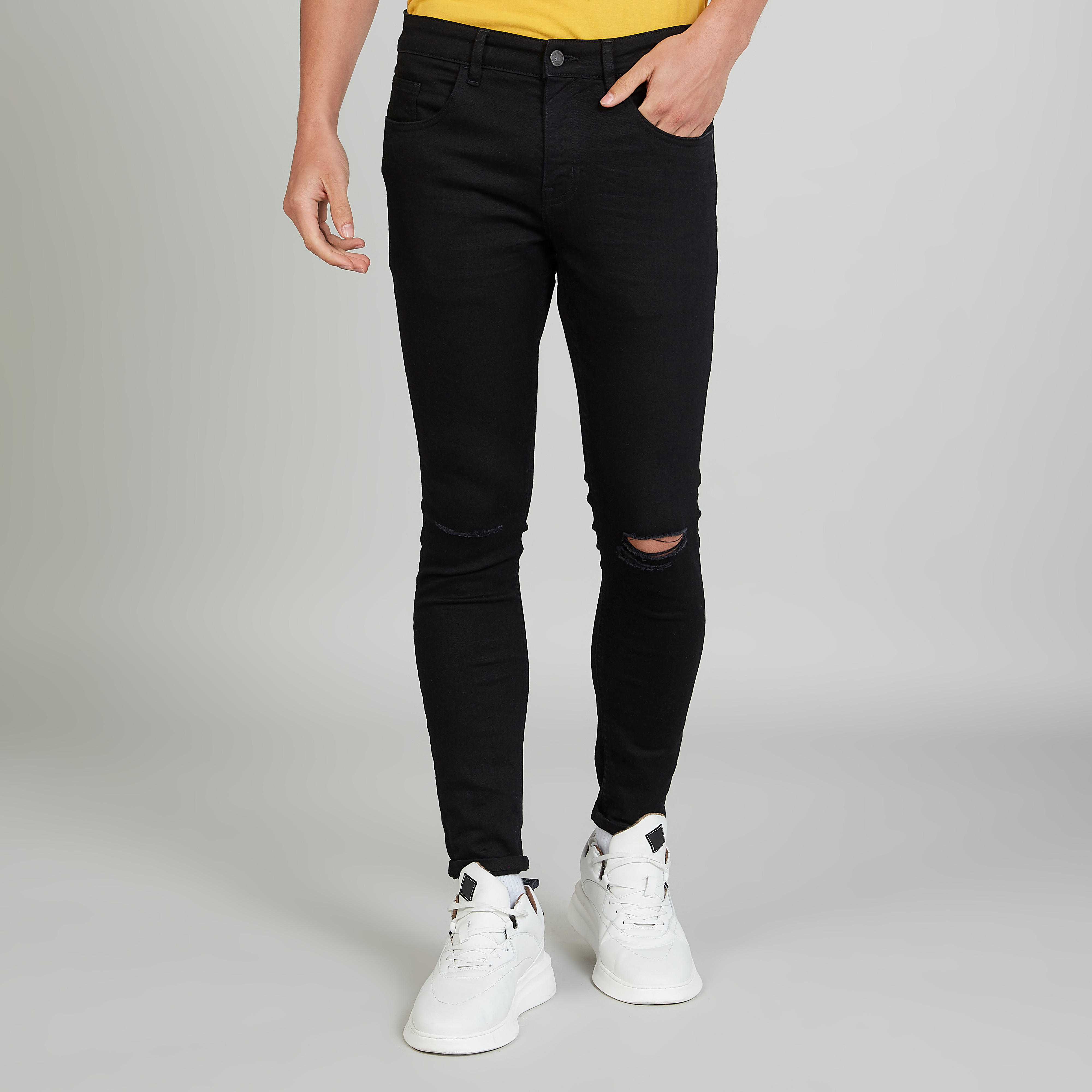 بنطلون جينز طويل ممزّق بجيوب وحلقات للحزام-men-clothing-bottoms-jeans-image-1