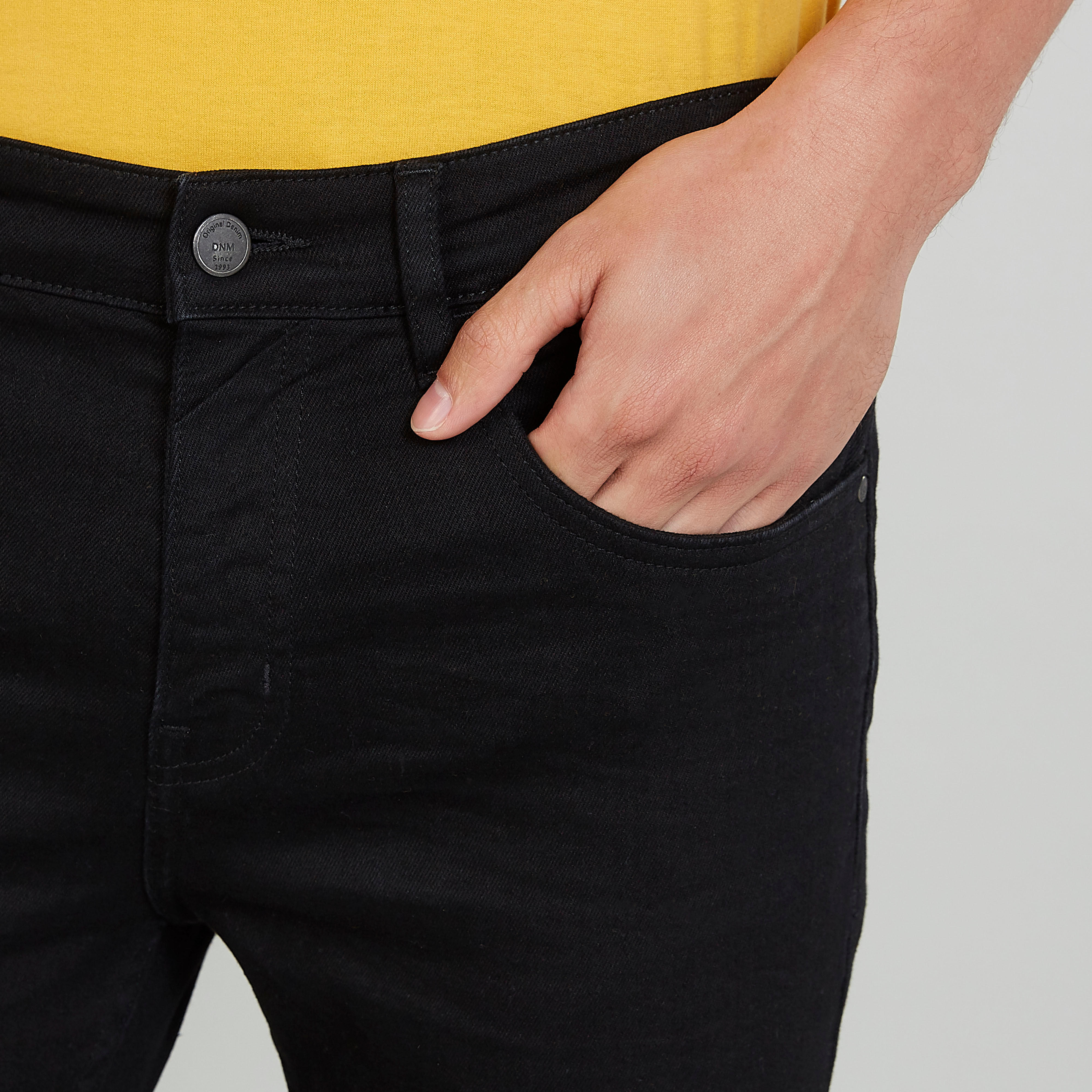 بنطلون جينز طويل ممزّق بجيوب وحلقات للحزام-men-clothing-bottoms-jeans-image-3