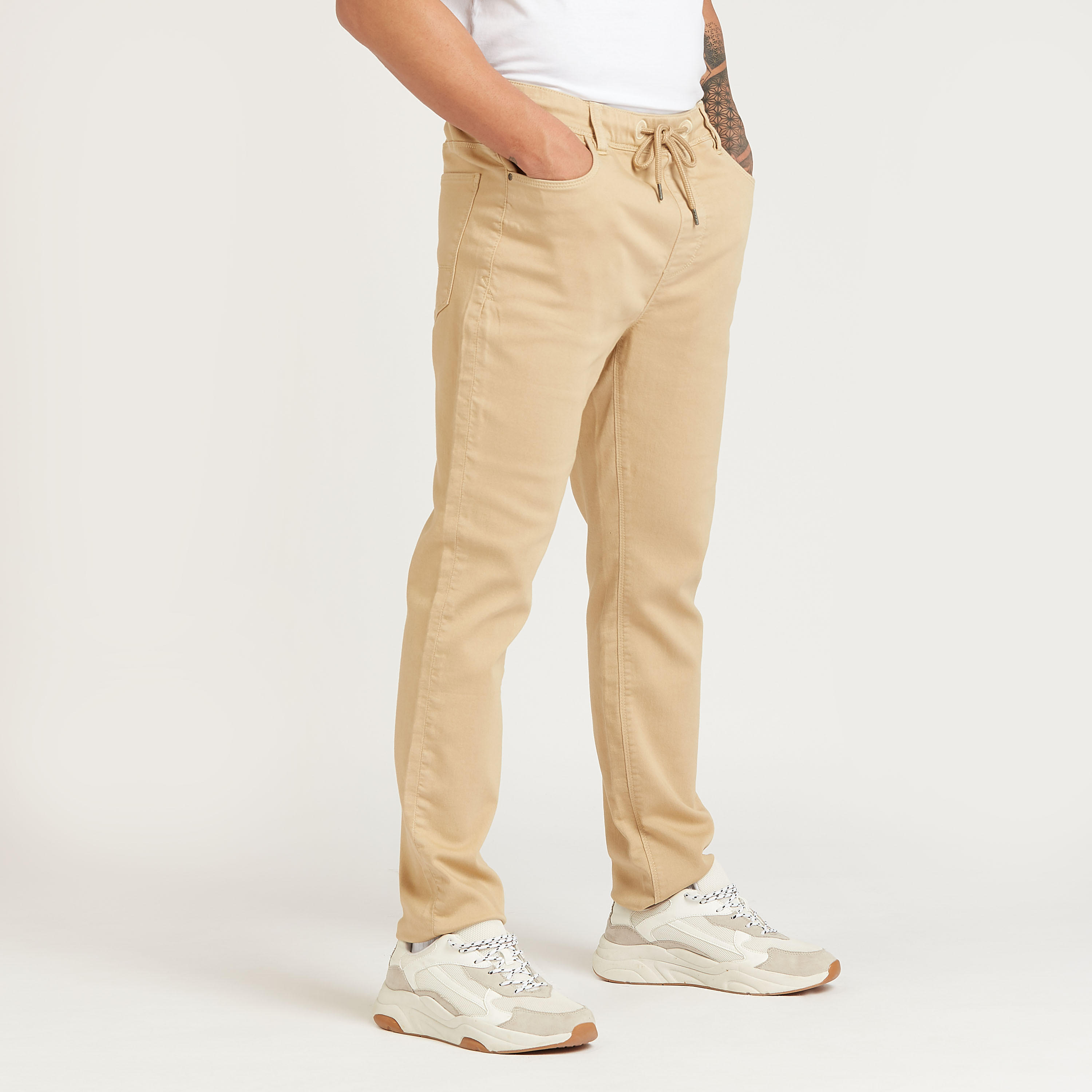 Full Length Solid Jeans with Pocket Detail and Belt Loops-men-clothing-bottoms-jeans-image-3