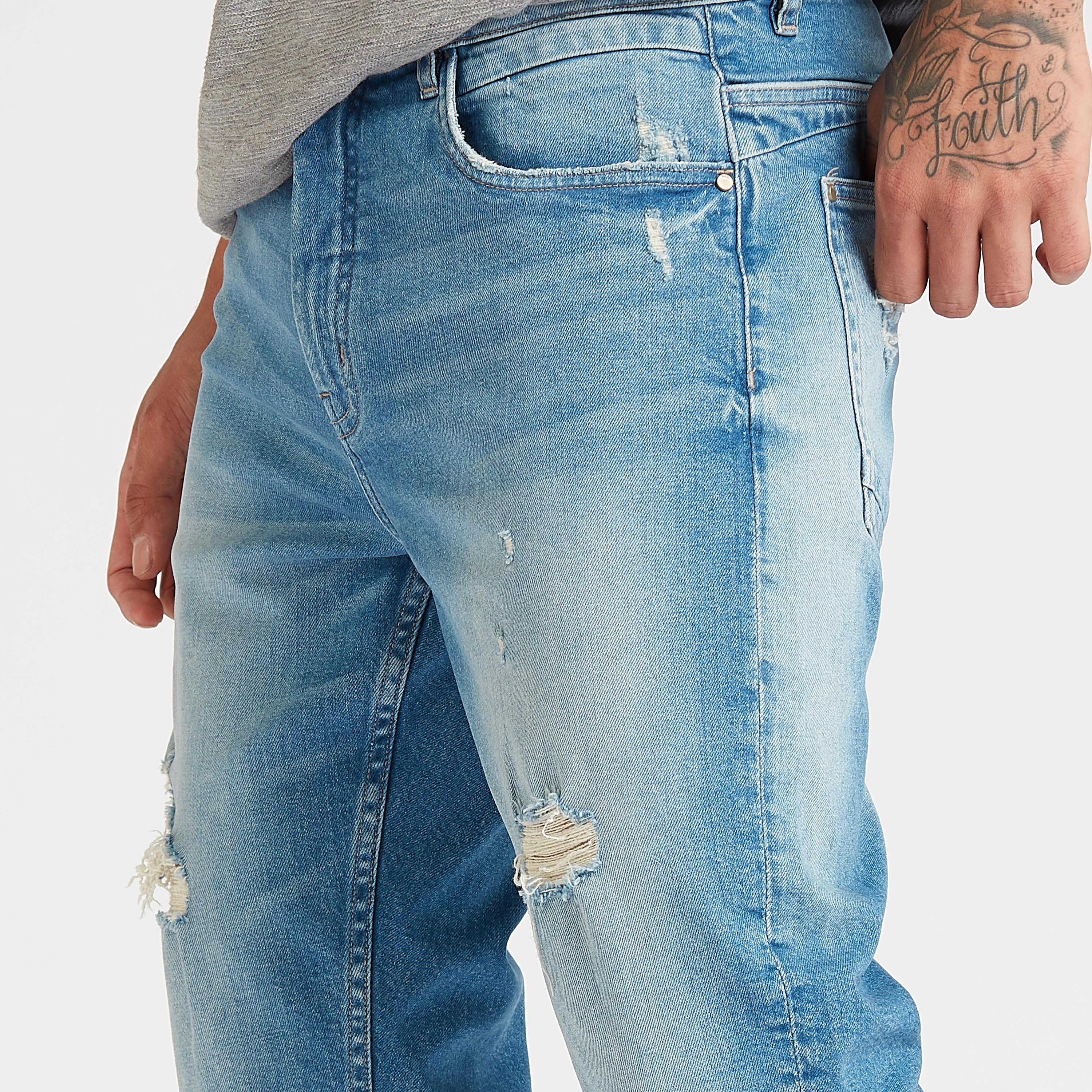 شورت ممزق بجيوب وحلقات للحزام-men-clothing-bottoms-shorts-image-3