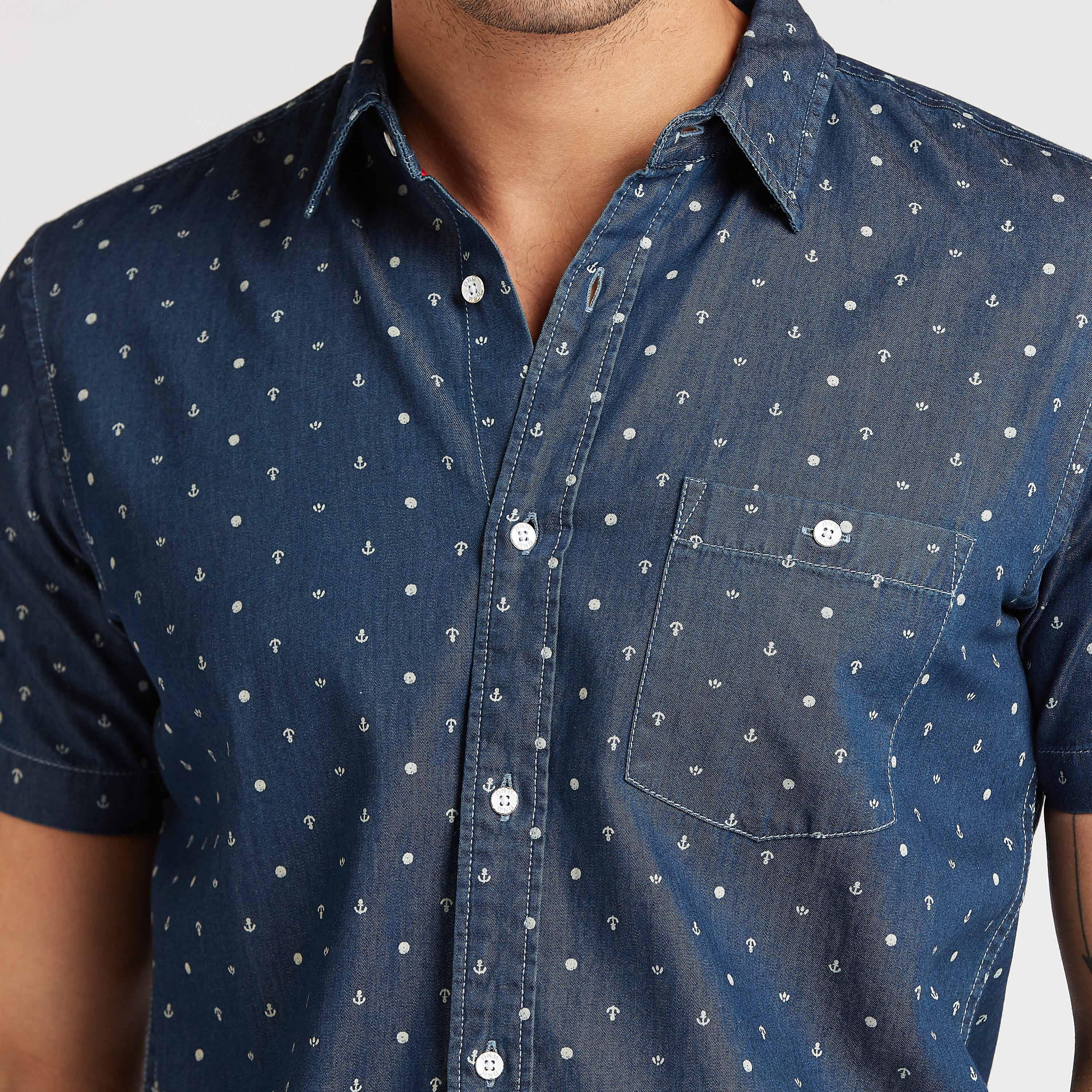 قميص بأكمام قصيرة وجيب على الصدر وطبعات آنكور-men-clothing-shirts-image-3