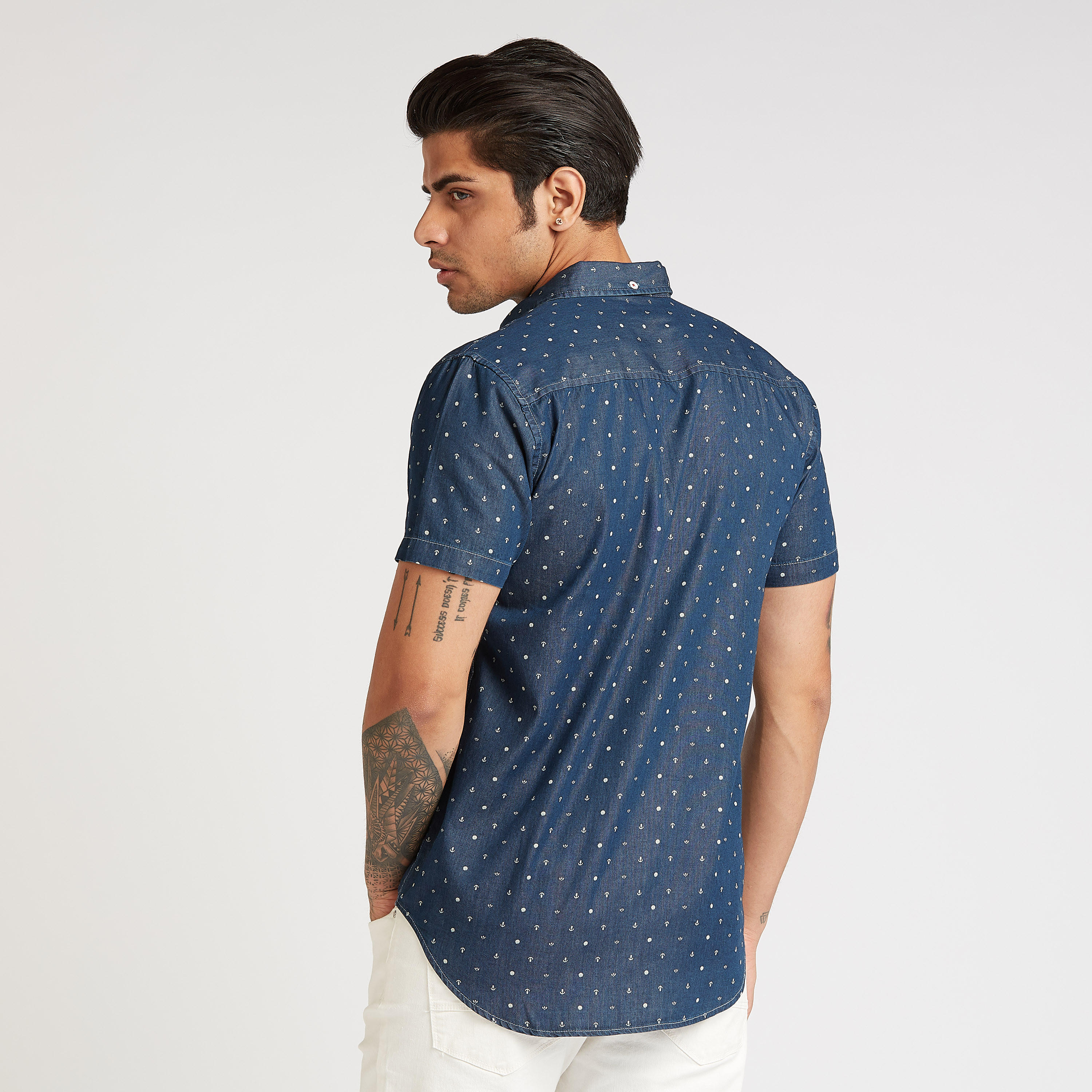 قميص بأكمام قصيرة وجيب على الصدر وطبعات آنكور-men-clothing-shirts-image-4