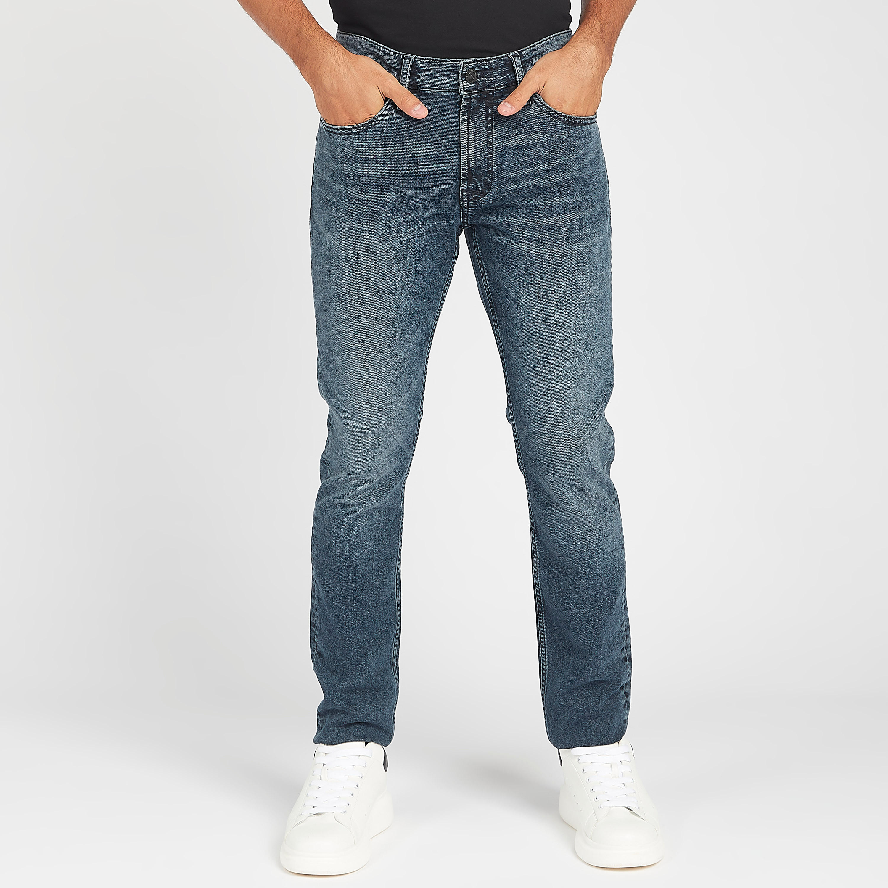 بنطلون جينز دنيم طويل سادة بزر إغلاق-men-clothing-bottoms-jeans-image-3