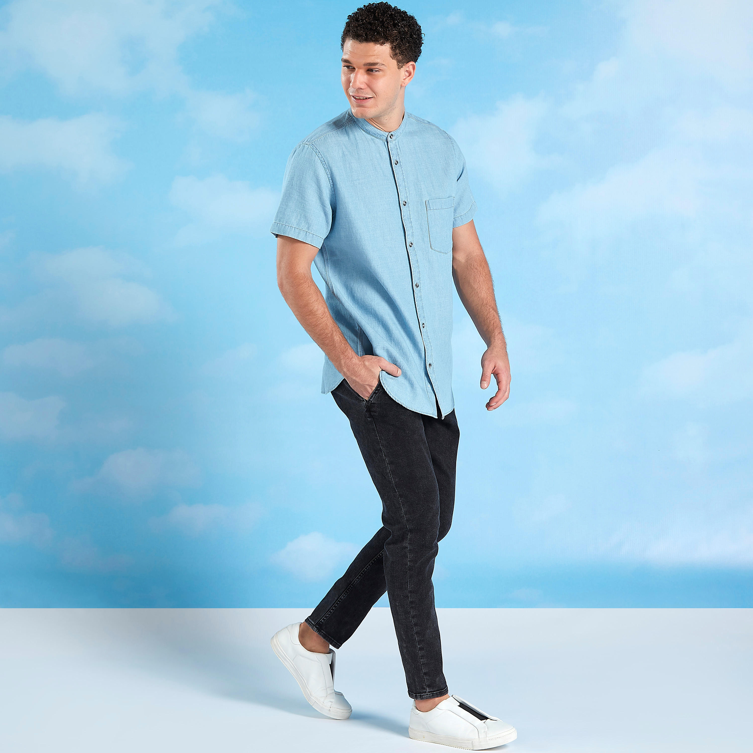 قميص سليم بازر الملمس بياقة ماندارين وأكمام قصيرة-men-clothing-shirts-image-3