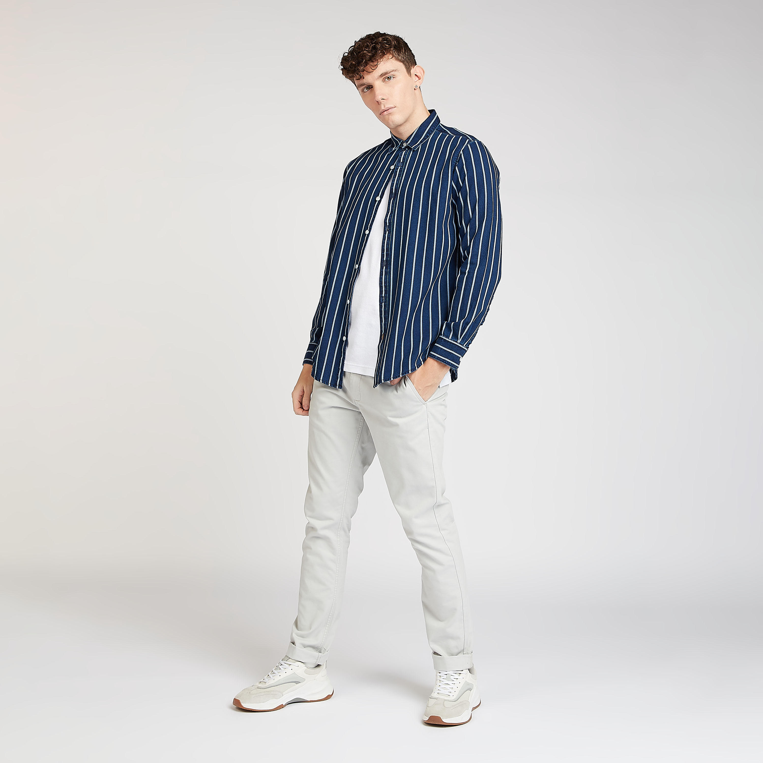 قميص مستدام سليم مخطط بياقة عاديّة وأكمام طويلة-men-clothing-shirts-image-2