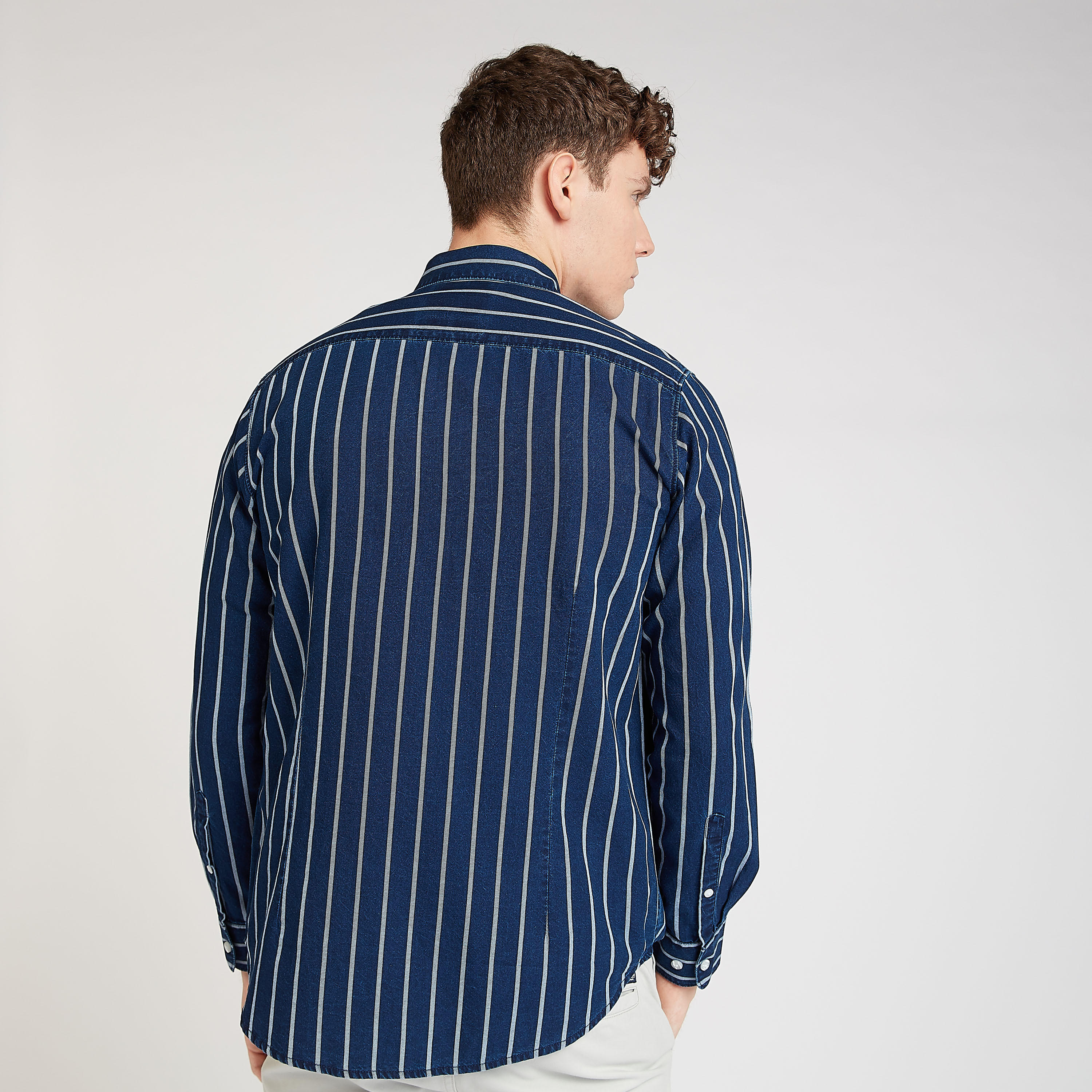 قميص مستدام سليم مخطط بياقة عاديّة وأكمام طويلة-men-clothing-shirts-image-4