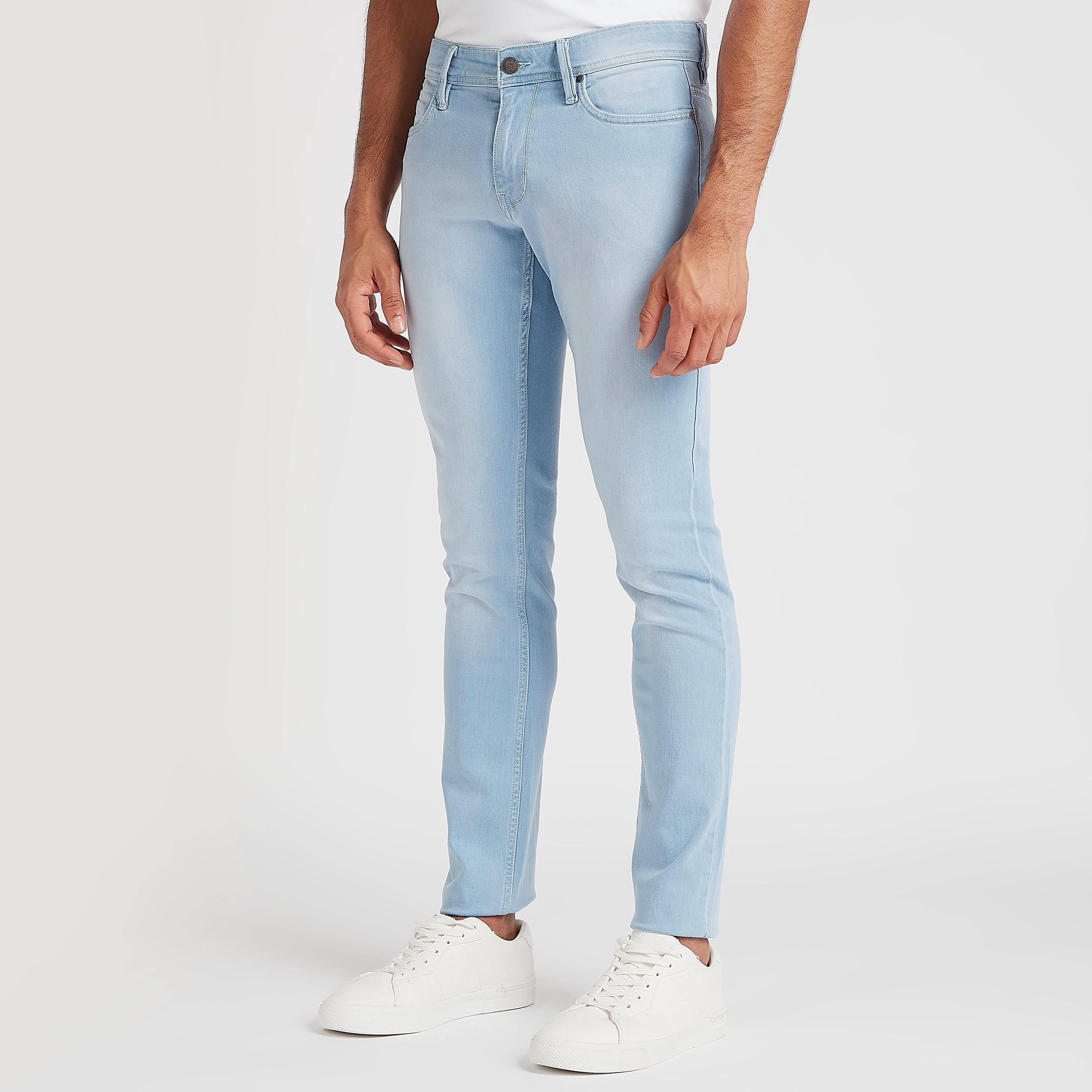 بنطلون جينز دنيم سادة سكيني فيت بخصر منخفض وزر إغلاق-men-clothing-bottoms-jeans-image-1