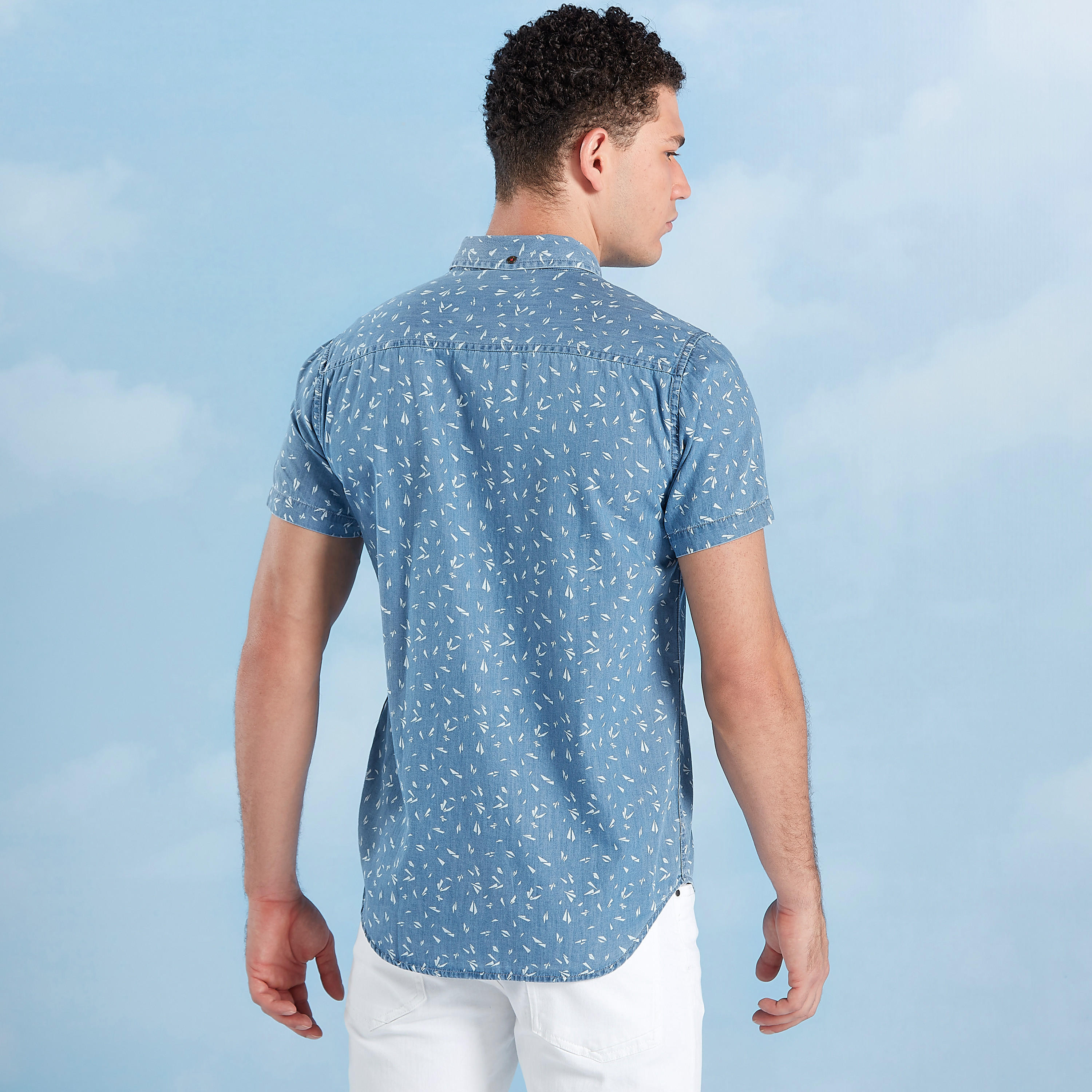 قميص مستدام بياقة عادية وأكمام قصيرة-men-clothing-shirts-image-4