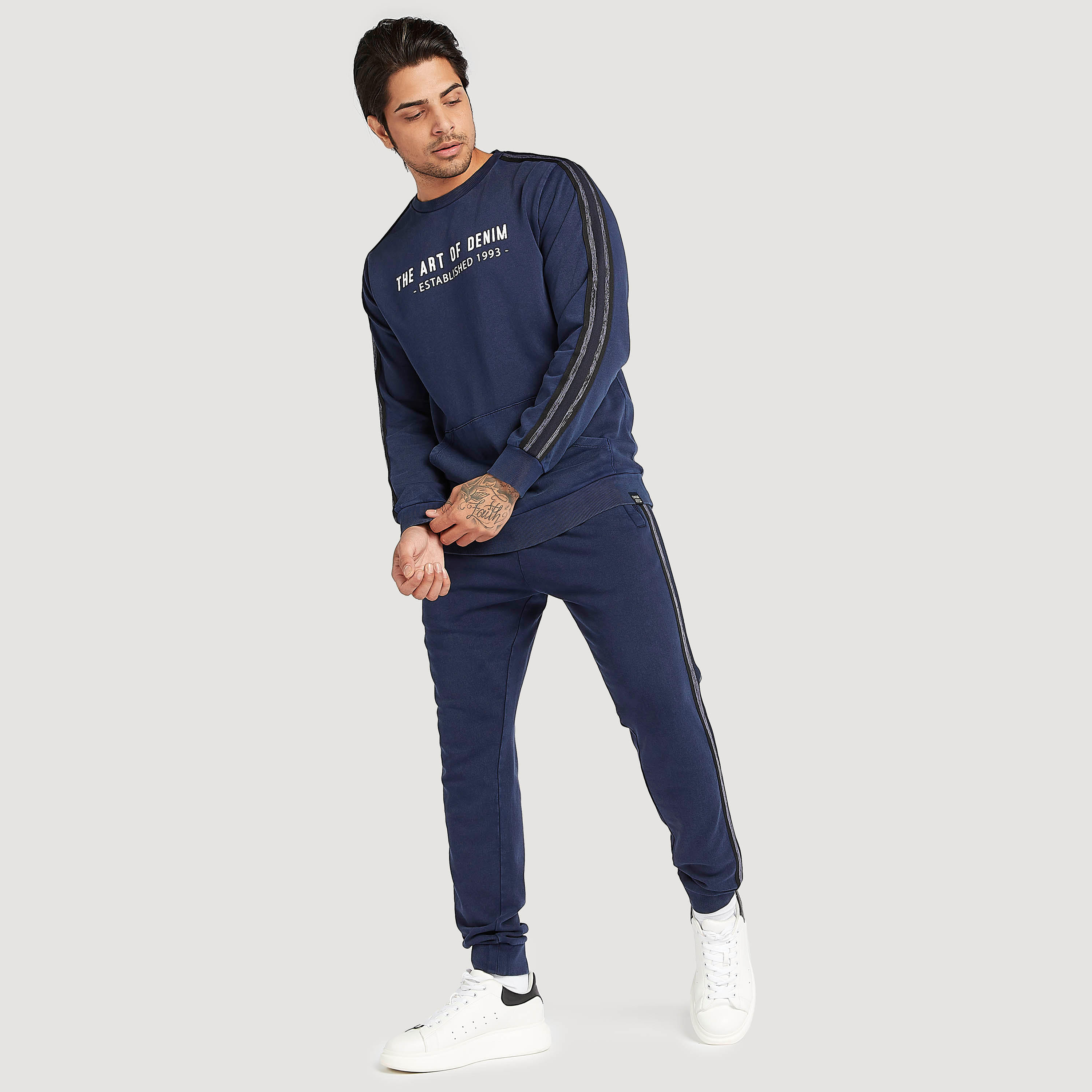 Slogan Print Crew Neck Sweatshirt with Long Sleeves-men-winterwear-hoodiesandsweatshirts-image-2