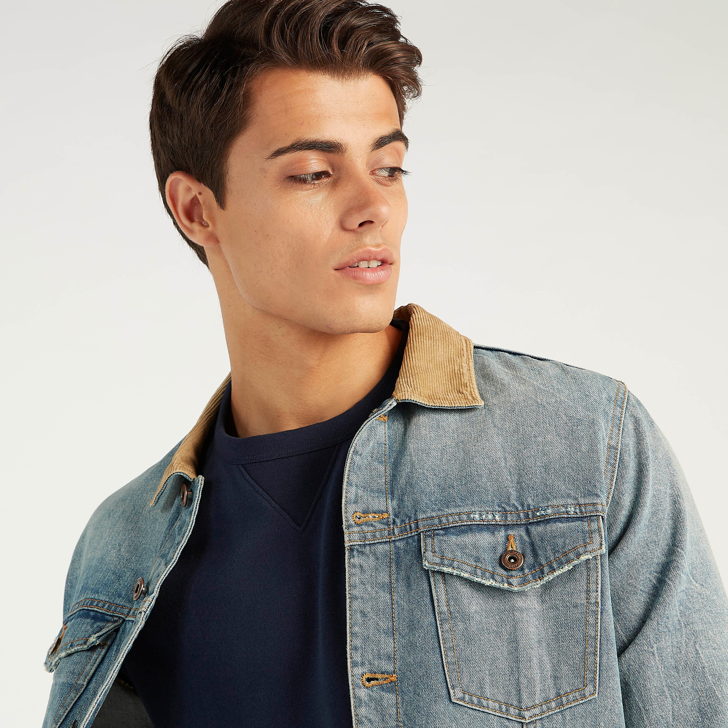 Sustainable Denim Jacket with Flap Pockets and Button Closure-men-clothing-jacketsandblazers-jackets-image-3