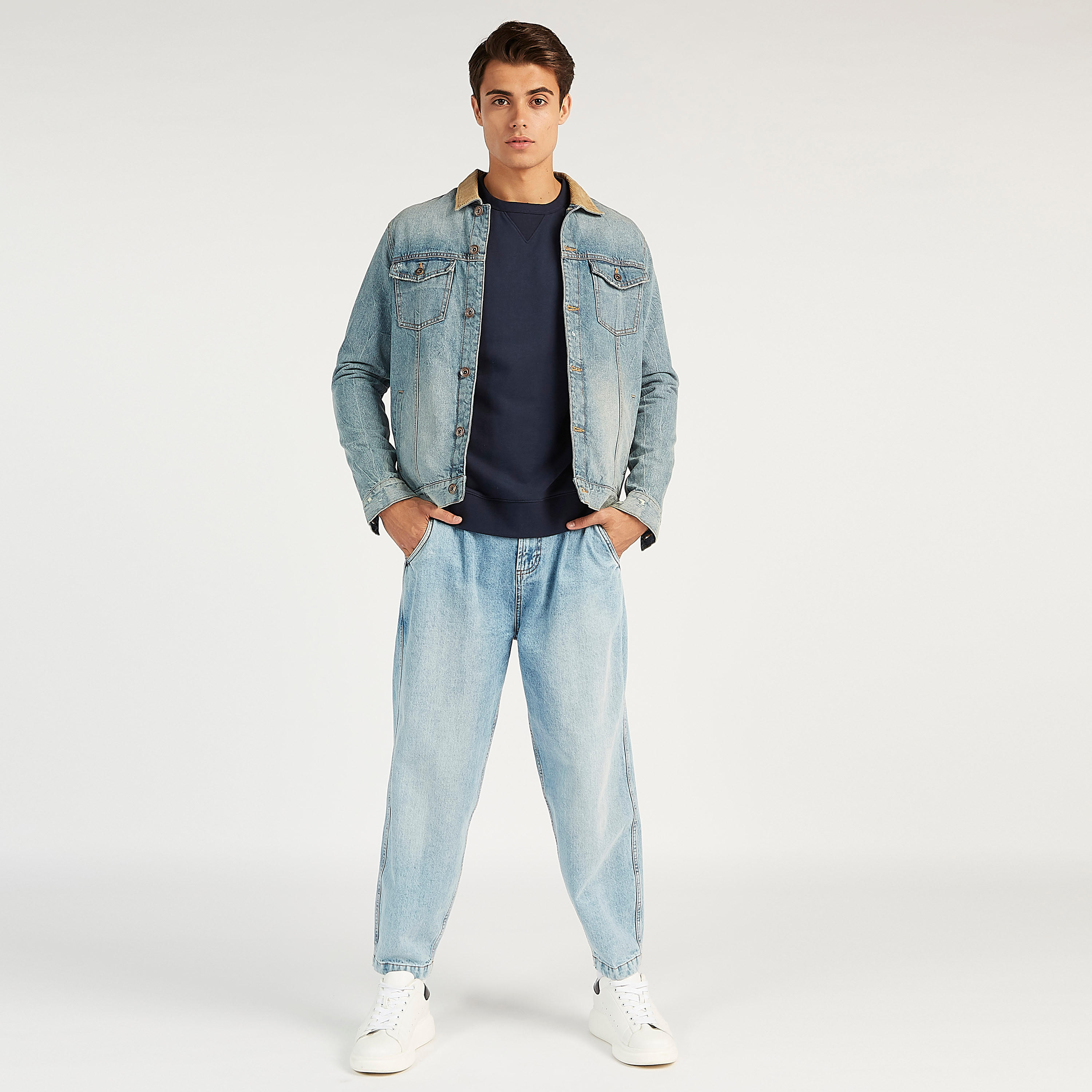 Sustainable Denim Jacket with Flap Pockets and Button Closure-men-clothing-jacketsandblazers-jackets-image-5