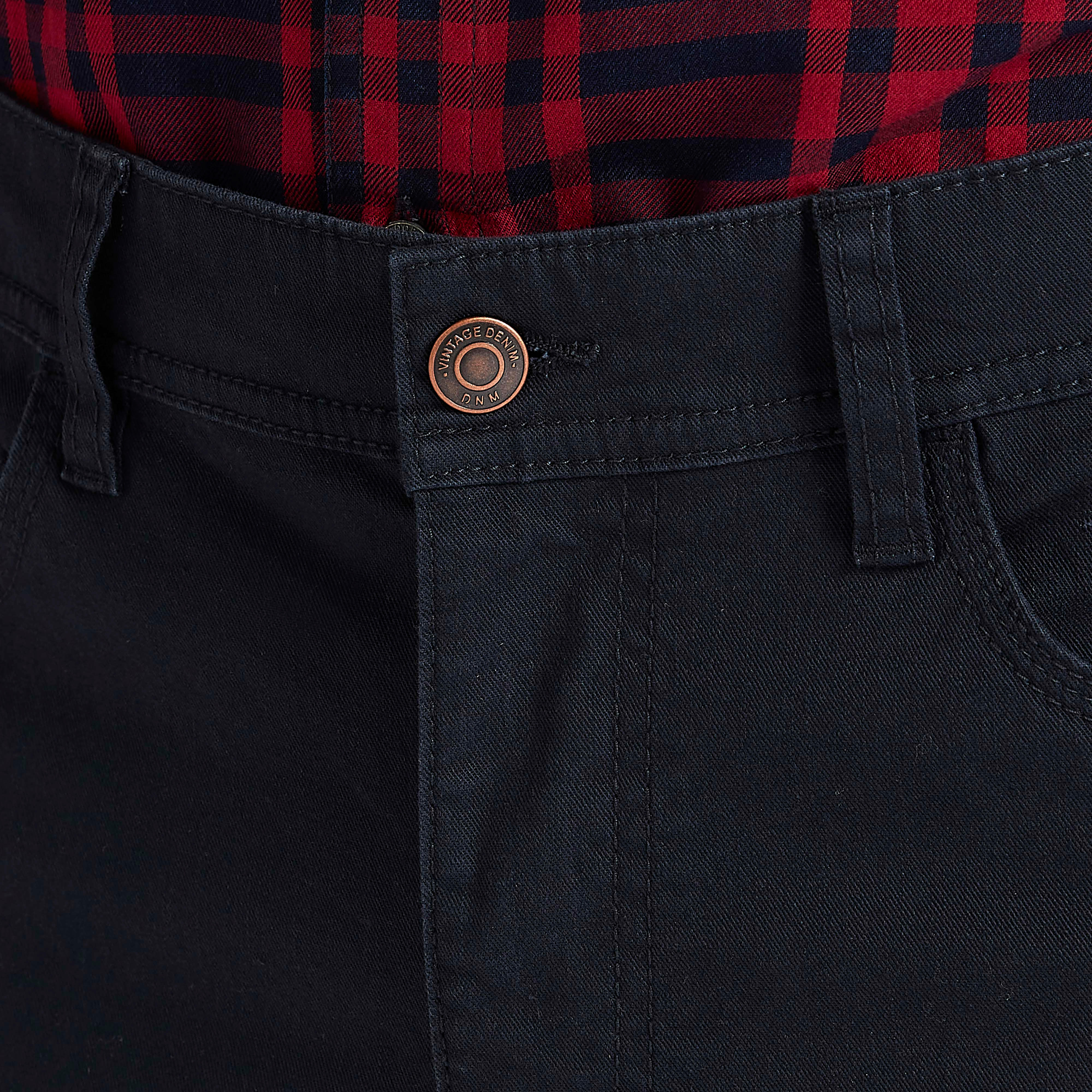 بنطلون جينز دنيم سكيني فيت بخصر منخفض وزر إغلاق-men-clothing-bottoms-jeans-image-2