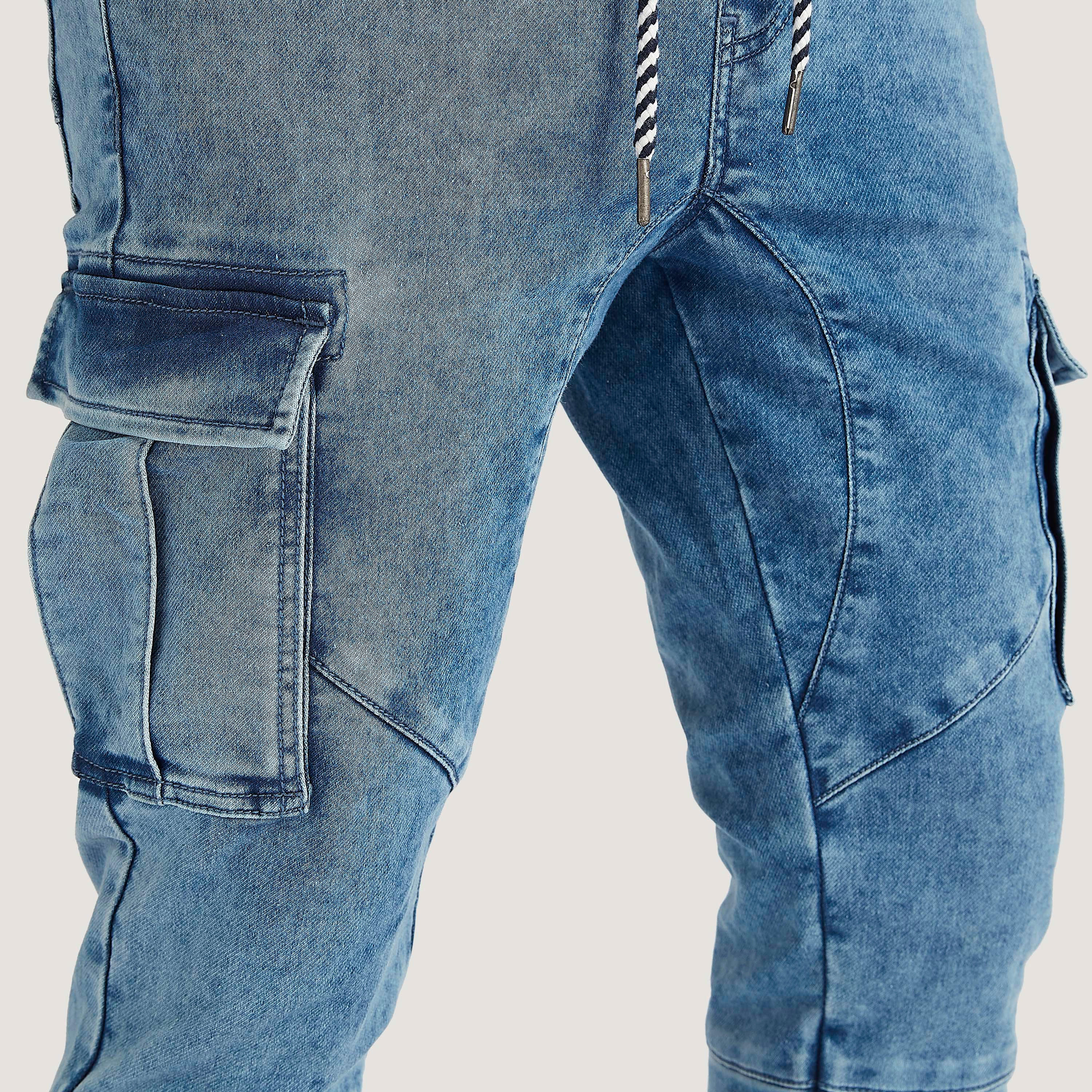 Solid Low-Rise Jeans with Cargo Pockets-men-clothing-bottoms-jeans-image-5