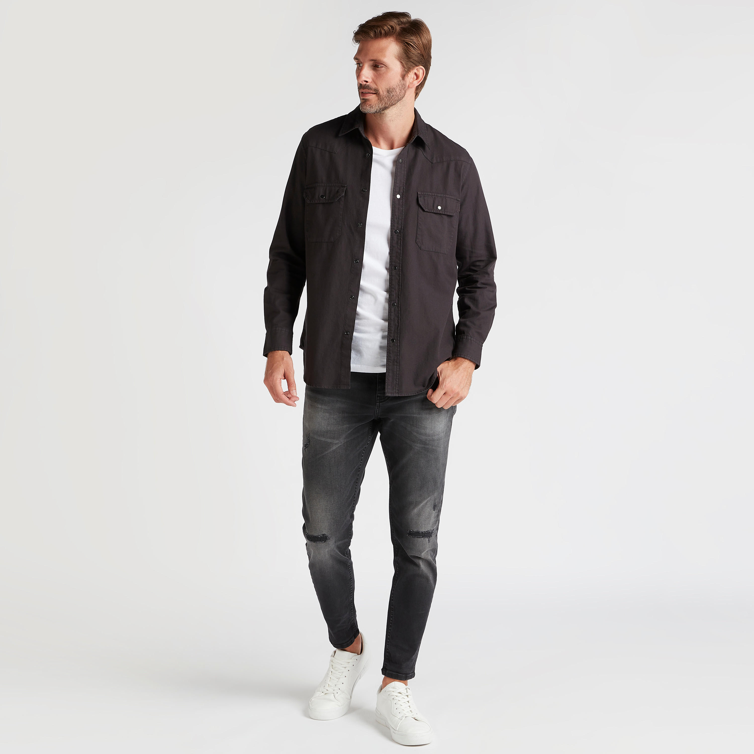 Ripped Mid-Rise Jeans with Button Closure and Pocket-men-clothing-bottoms-jeans-image-2