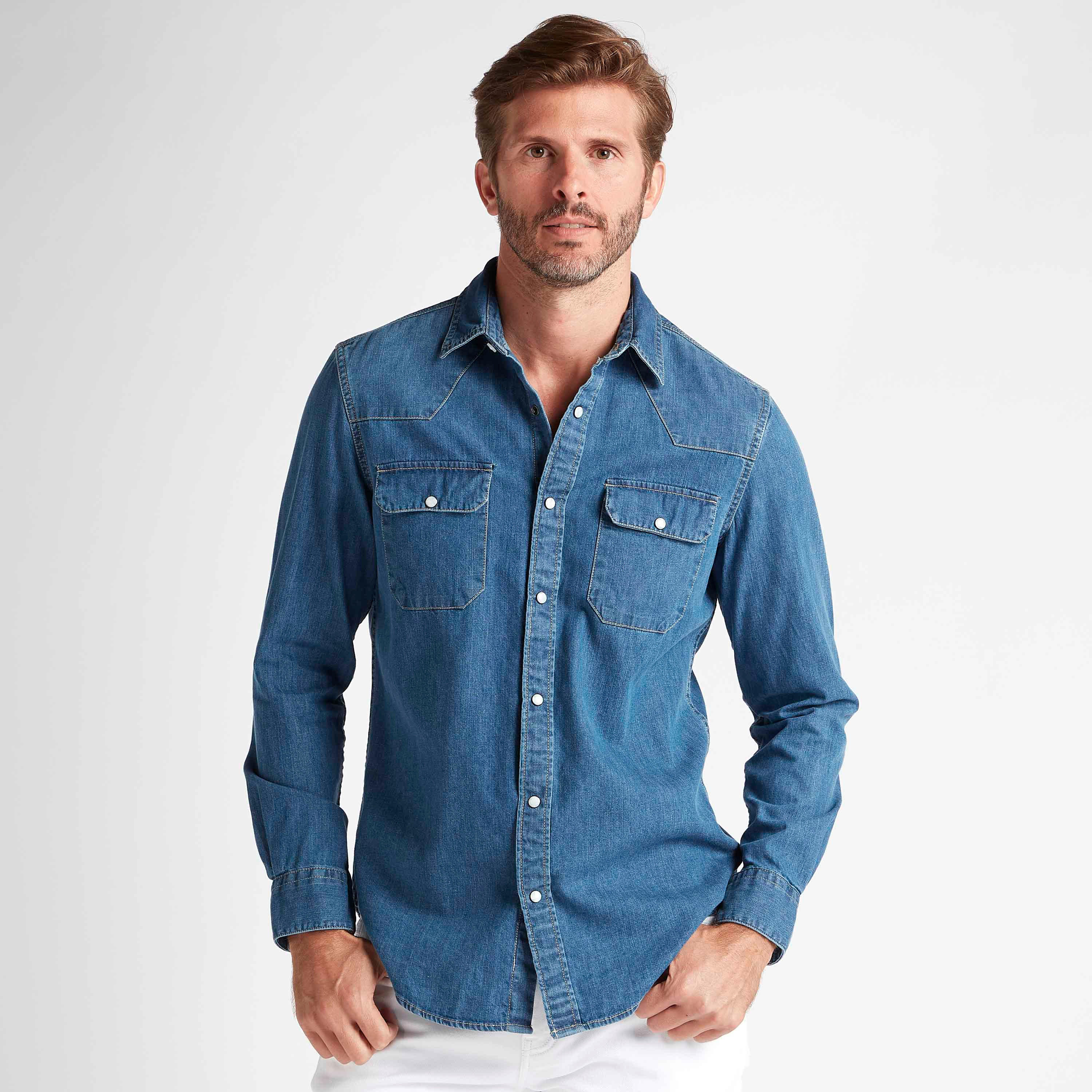 قميص بزر سفلي بأكمام طويلة وجيوب بطيّة-men-clothing-shirts-image-5