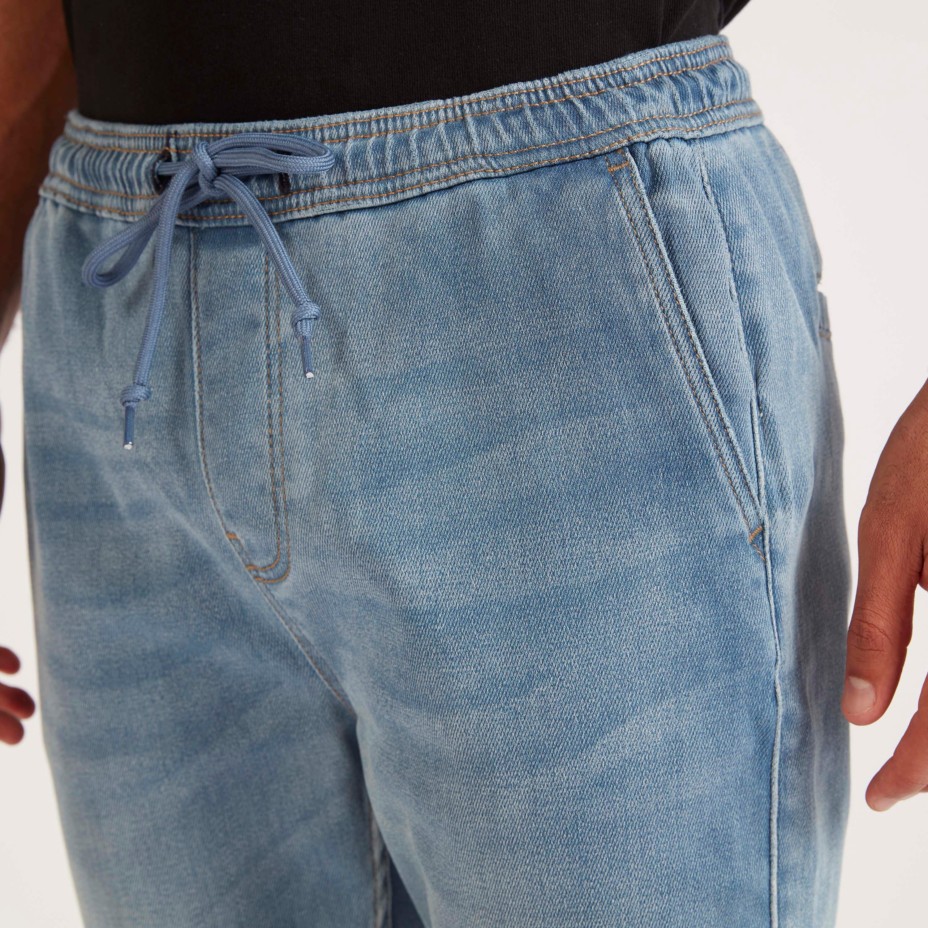 بنطلون جينز دنيم سادة برباط إغلاق وخصر متوسّط الارتفاع-men-clothing-bottoms-jeans-image-2