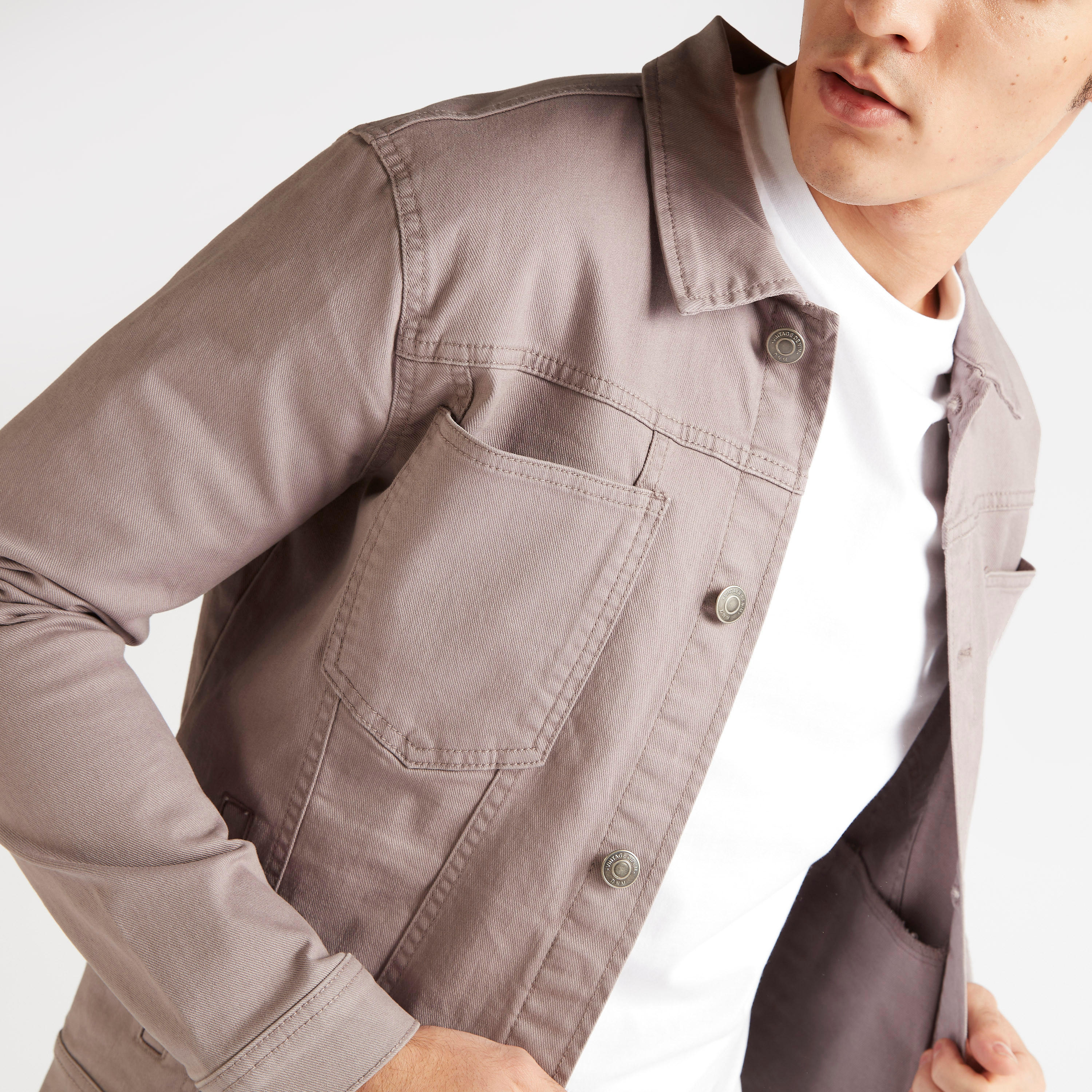 جاكيت دنيم سادة بأكمام طويلة وجيوب رقعة-men-clothing-jacketsandblazers-jackets-image-3