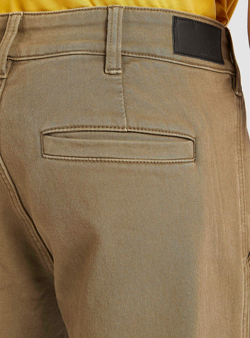 بنطلون جينز سادة بقصّة سليم وخصر مرتفع-men-clothing-bottoms-jeans-image-2