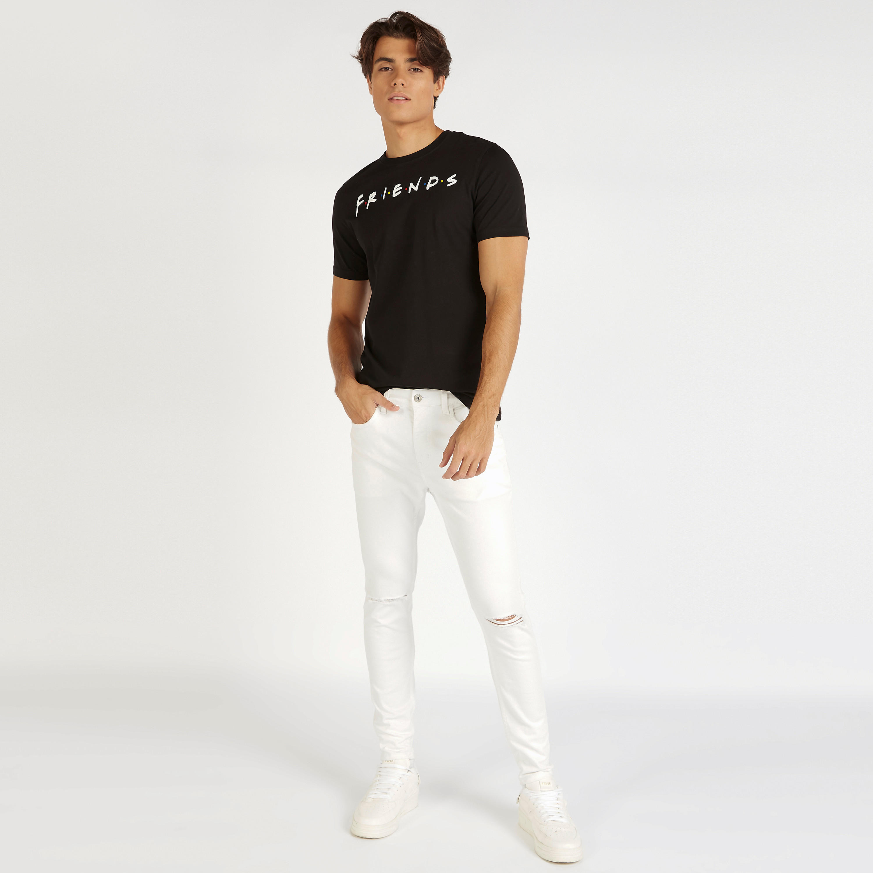 بنطلون جينز مضلّع بقصة سكيني وجيوب وخصر مرتفع-men-clothing-bottoms-jeans-image-2