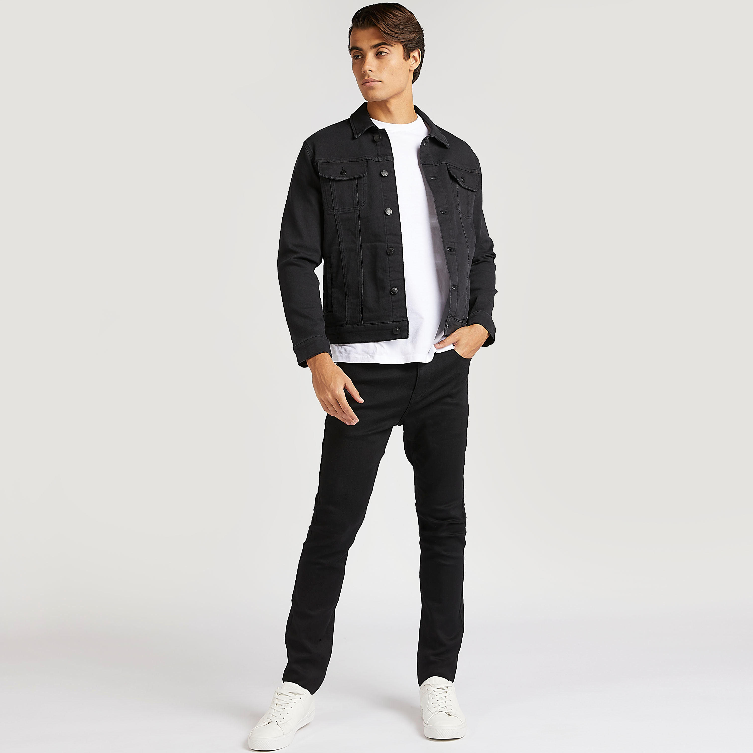 جاكيت دينم سادة بجيوب بطيّة وزر إغلاق-men-clothing-jacketsandblazers-jackets-image-3