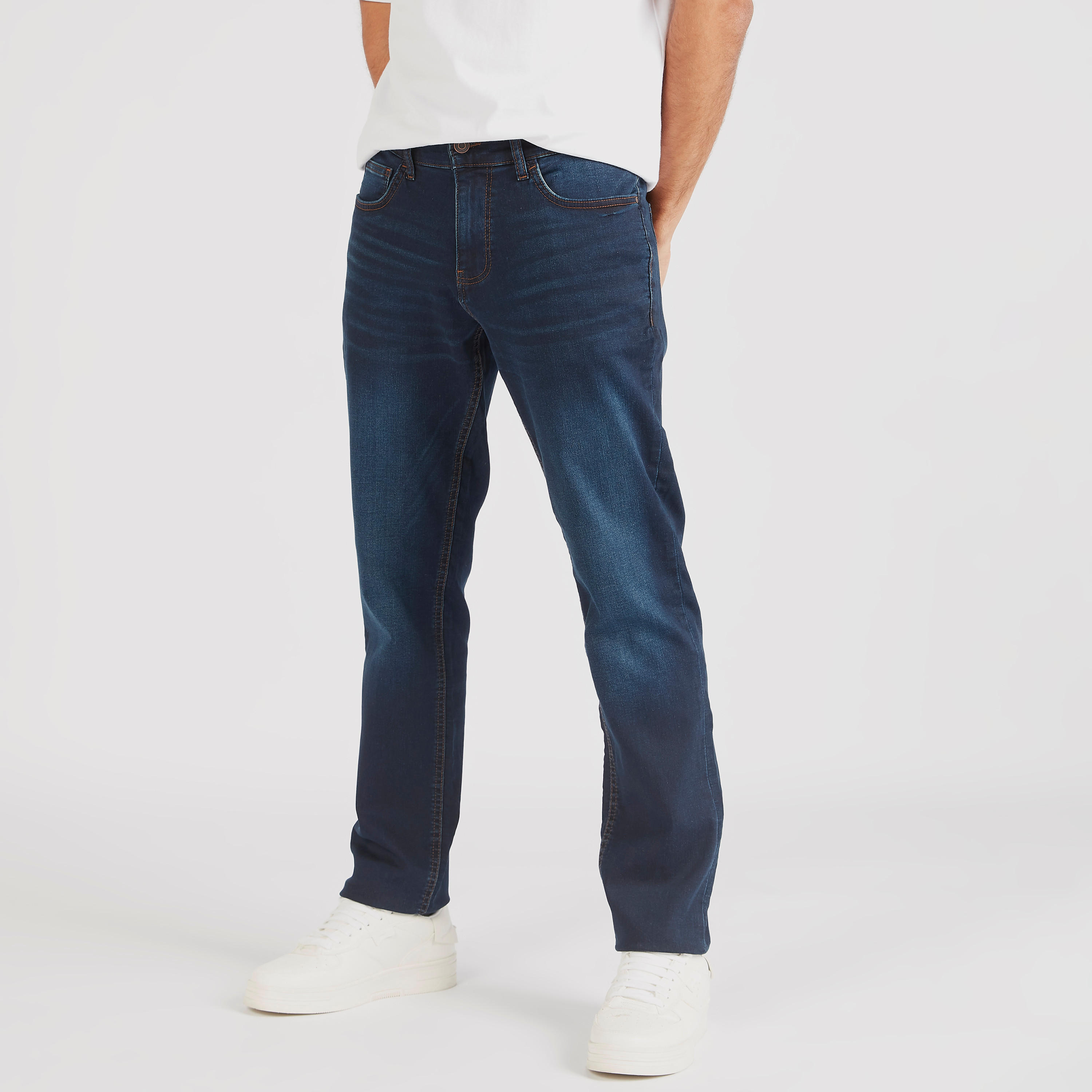 بنطلون جينز بقصّة سليم وخصر متوسط الارتفاع وجيوب-men-clothing-bottoms-jeans-image-5