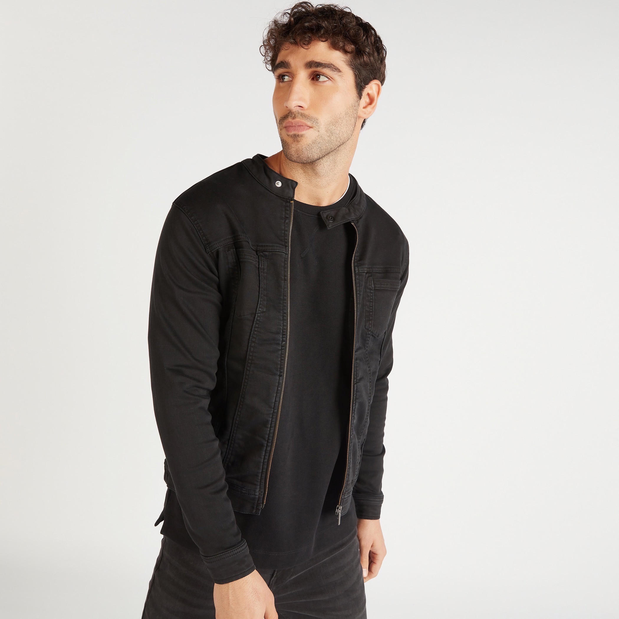 جاكيت بايكر دينم سادة بسحّاب وأكمام طويلة-men-clothing-jacketsandblazers-jackets-image-1