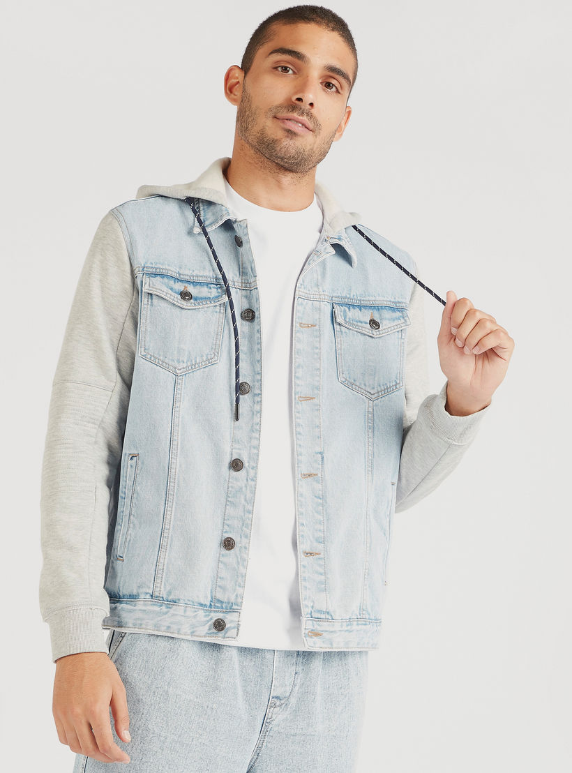 جاكيت دنيم سادة بقبعة وجيوب-men-clothing-jacketsandblazers-jackets-image-8