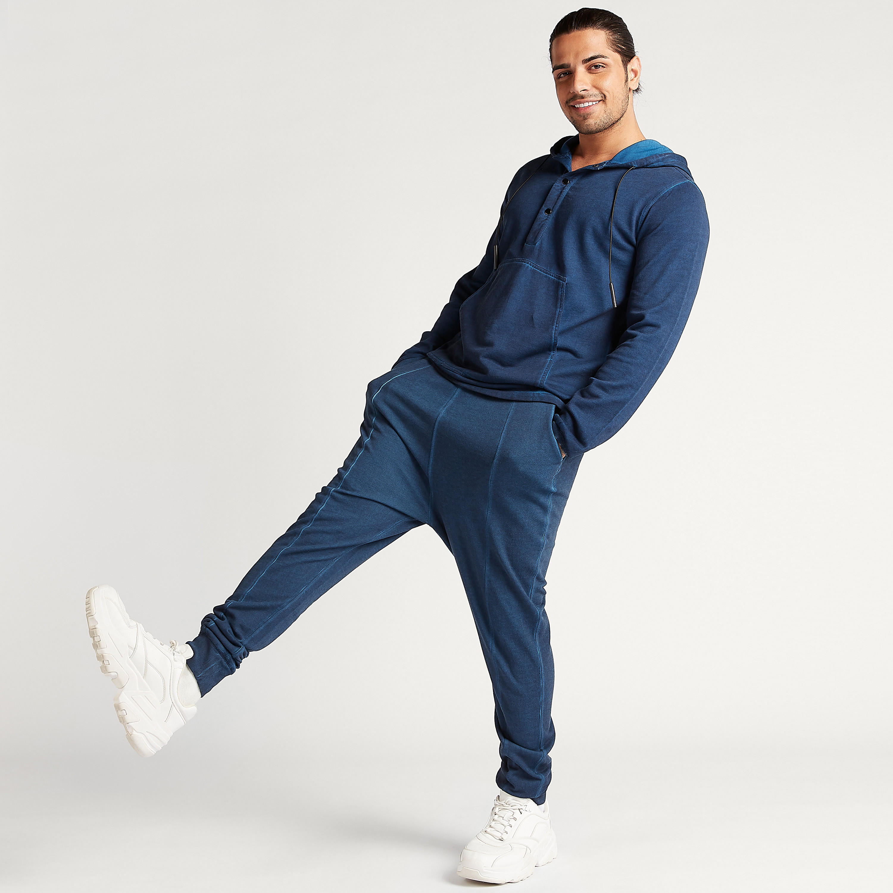 Solid Joggers with Drawstring Closure-men-clothing-bottoms-joggers-image-2