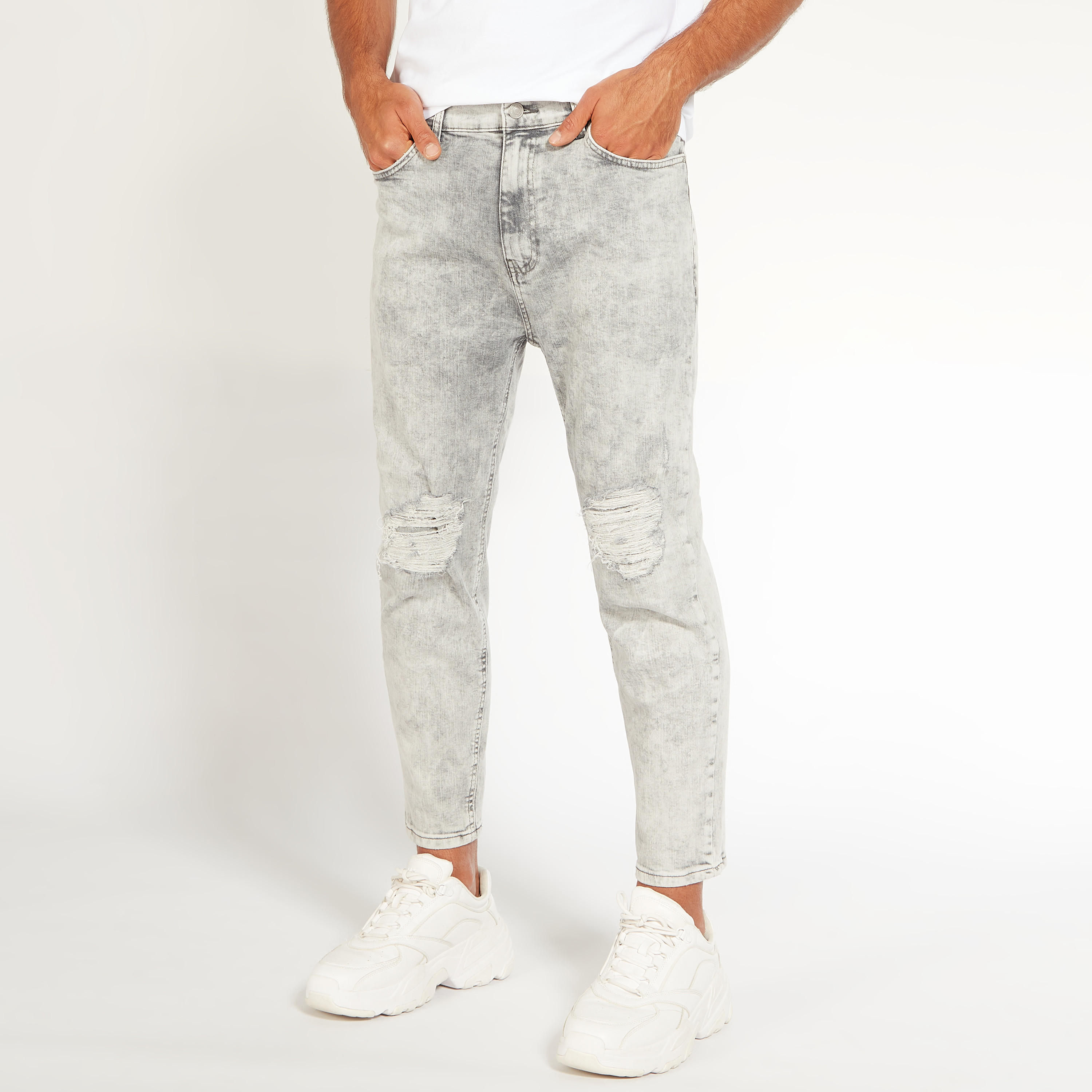 Solid Mid-Rise Jeans with Button Closure and Pockets-men-clothing-bottoms-jeans-image-1