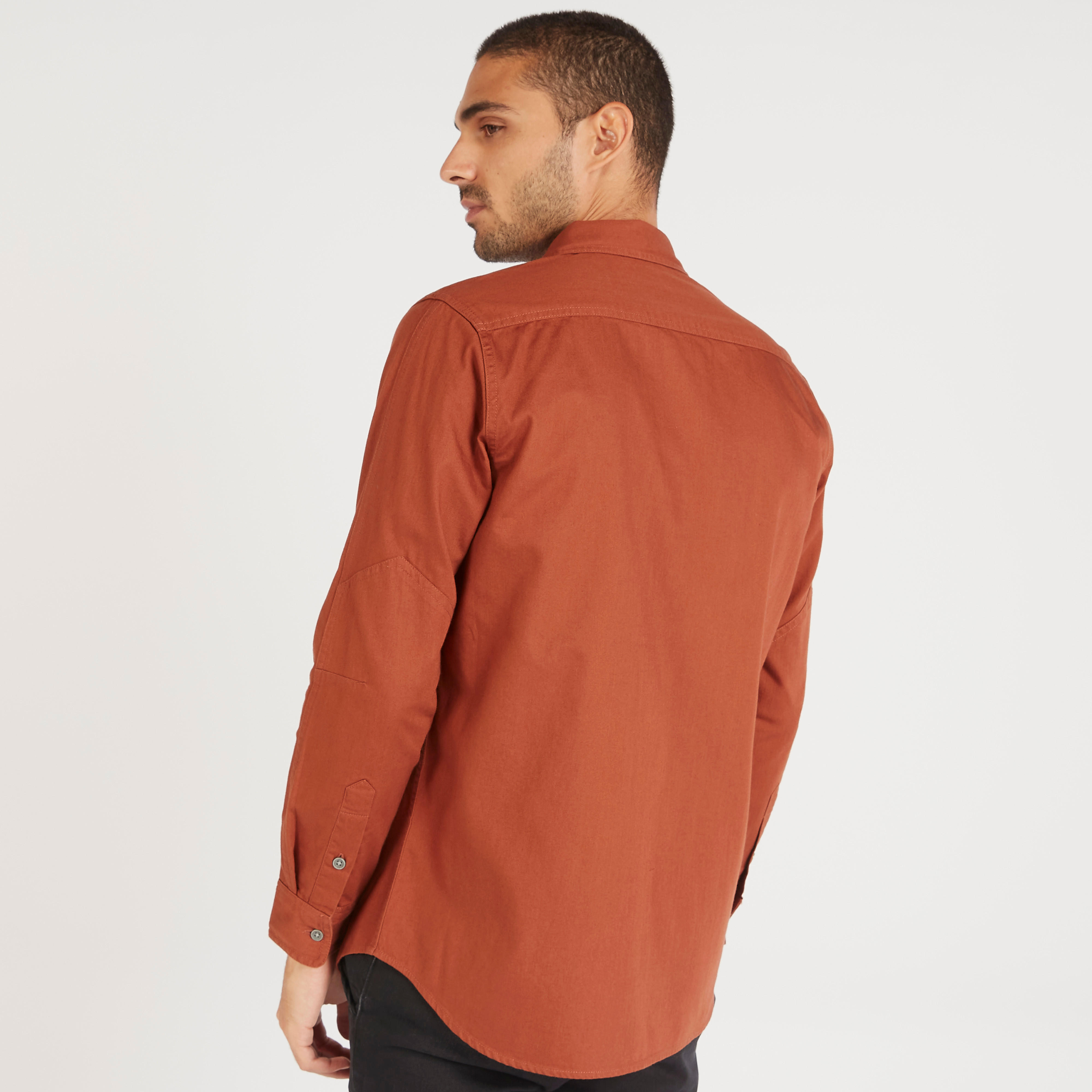 قميص سادة بأكمام طويلة وجيوب-men-clothing-shirts-image-2