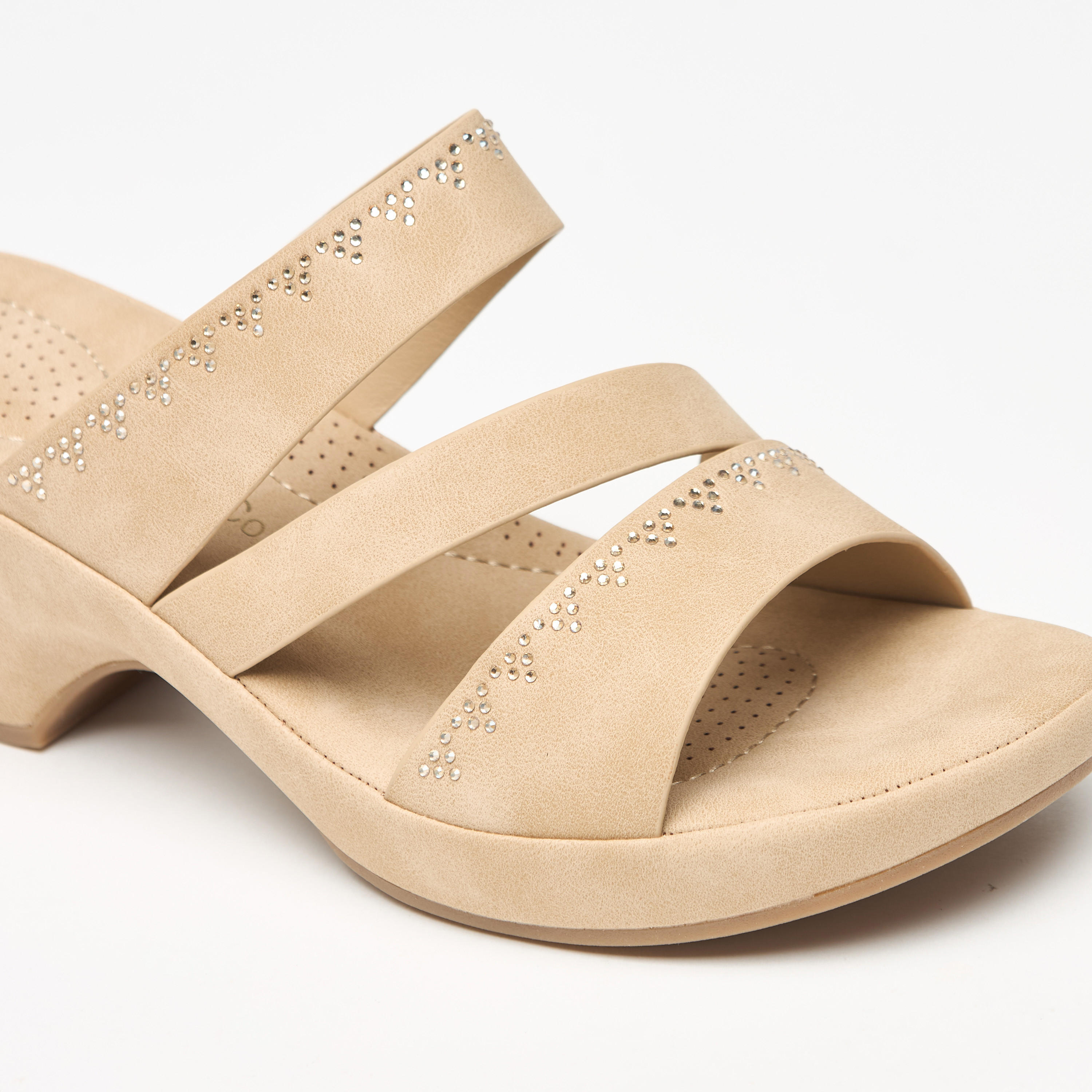 صندل مزيّن سهل الارتداء بكعب سميك من لو كونفورت-women-shoes-sandals-heeled-image-11