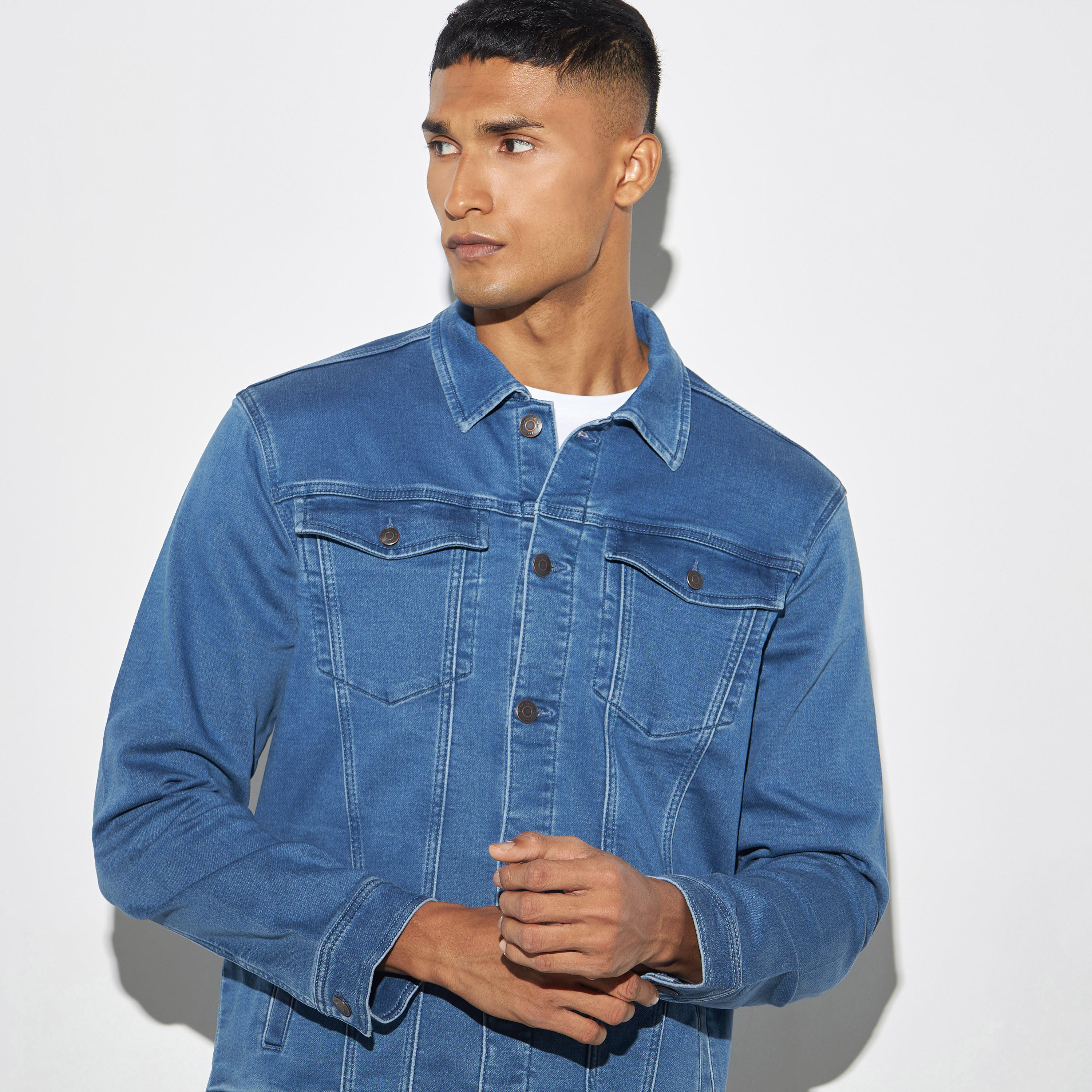 جاكيت سادة بجيوب-men-clothing-jacketsandblazers-jackets-image-1
