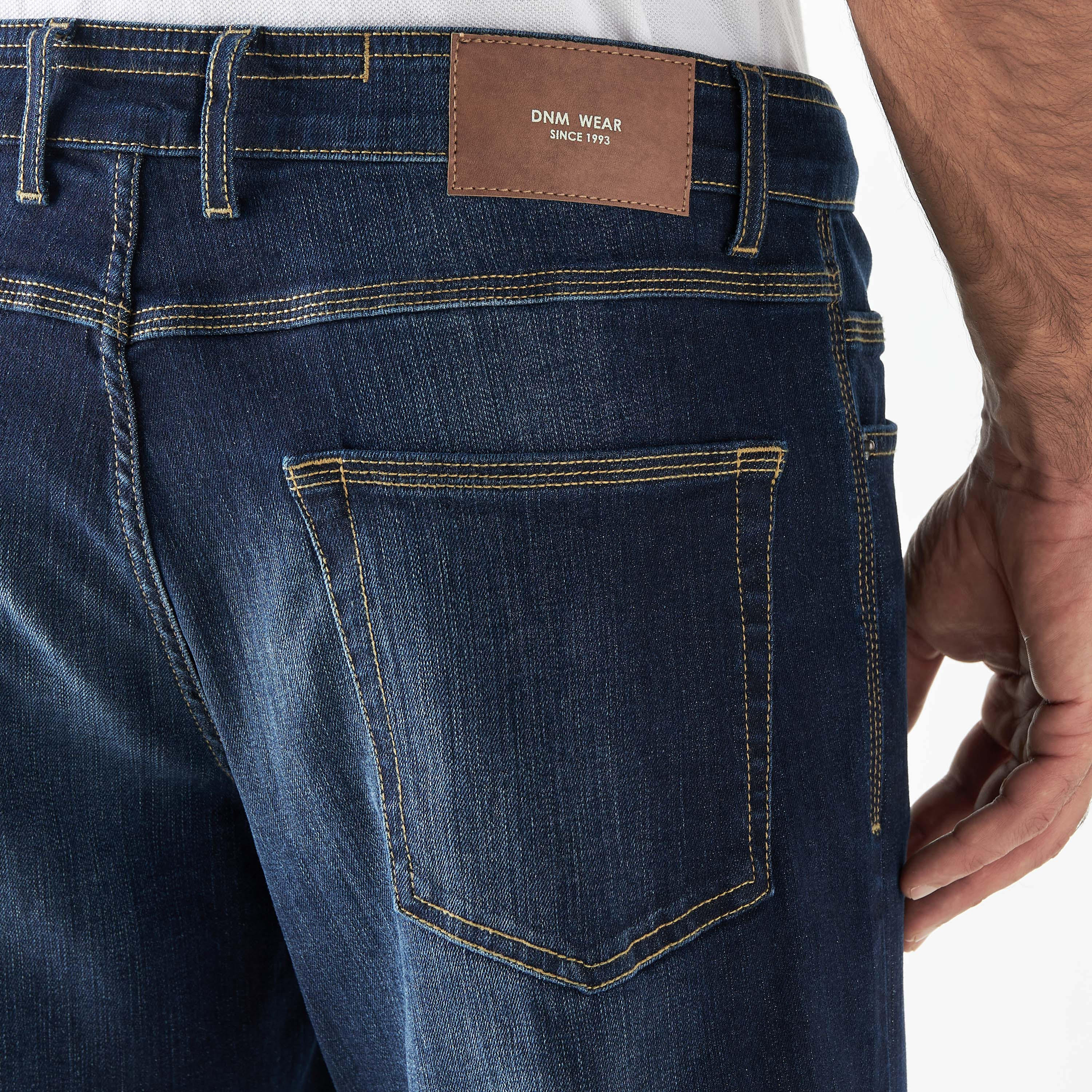 Straight Fit Jeans with Button Closure and Pockets-men-clothing-bottoms-jeans-image-5
