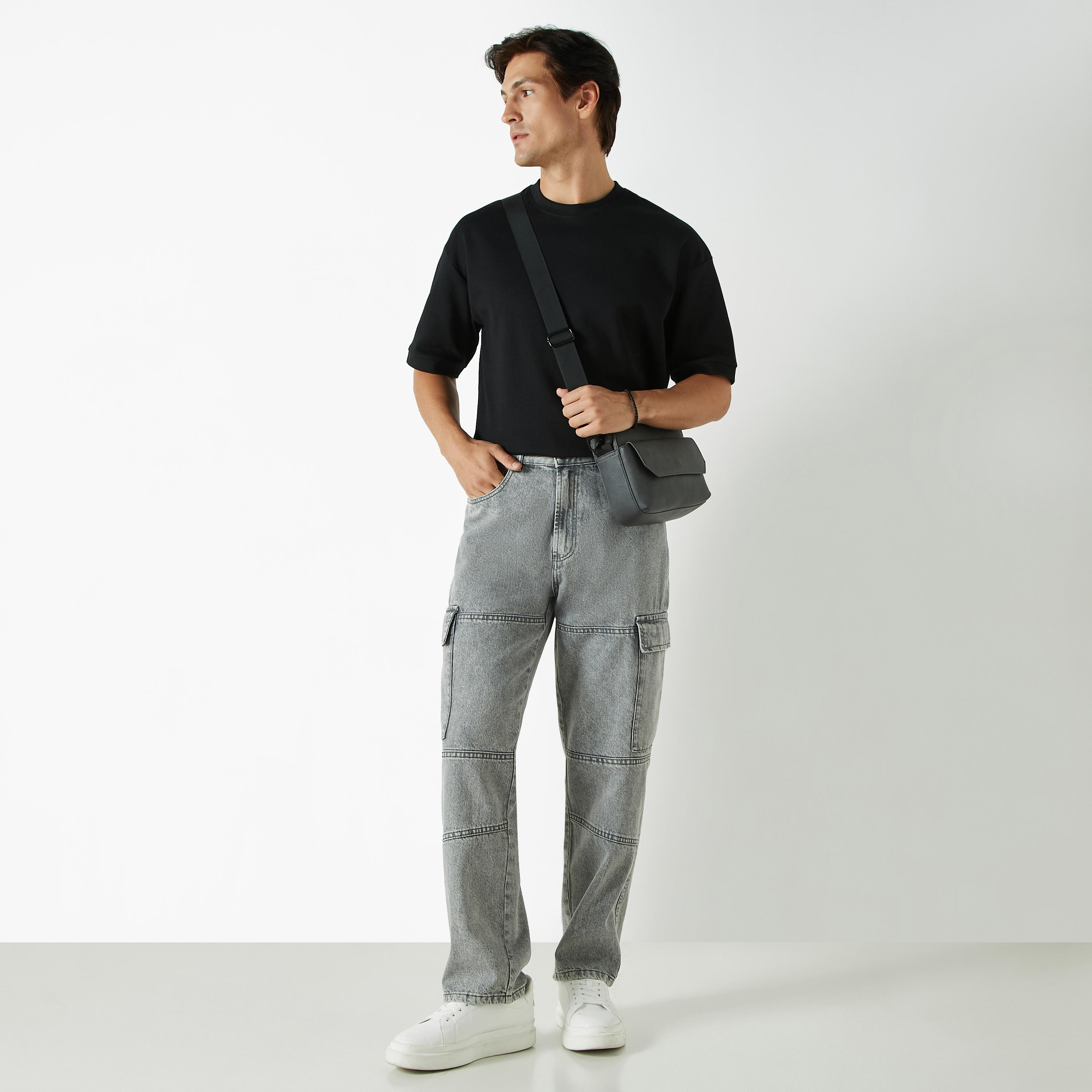 Relaxed Fit Cargo Jeans with Pockets-men-clothing-bottoms-jeans-image-6