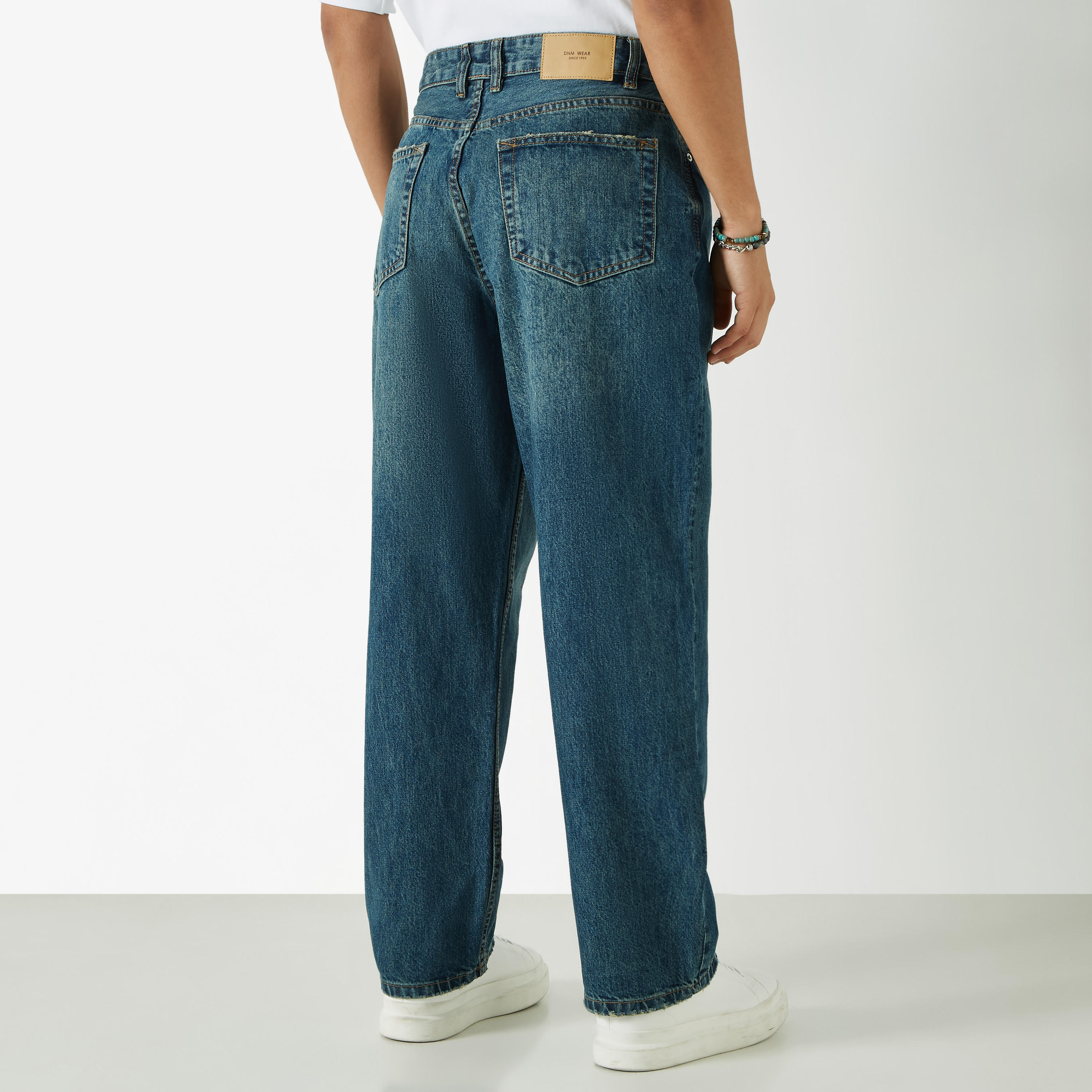 Baggy Fit Jeans with Button Closure and Pockets-men-clothing-bottoms-jeans-image-11