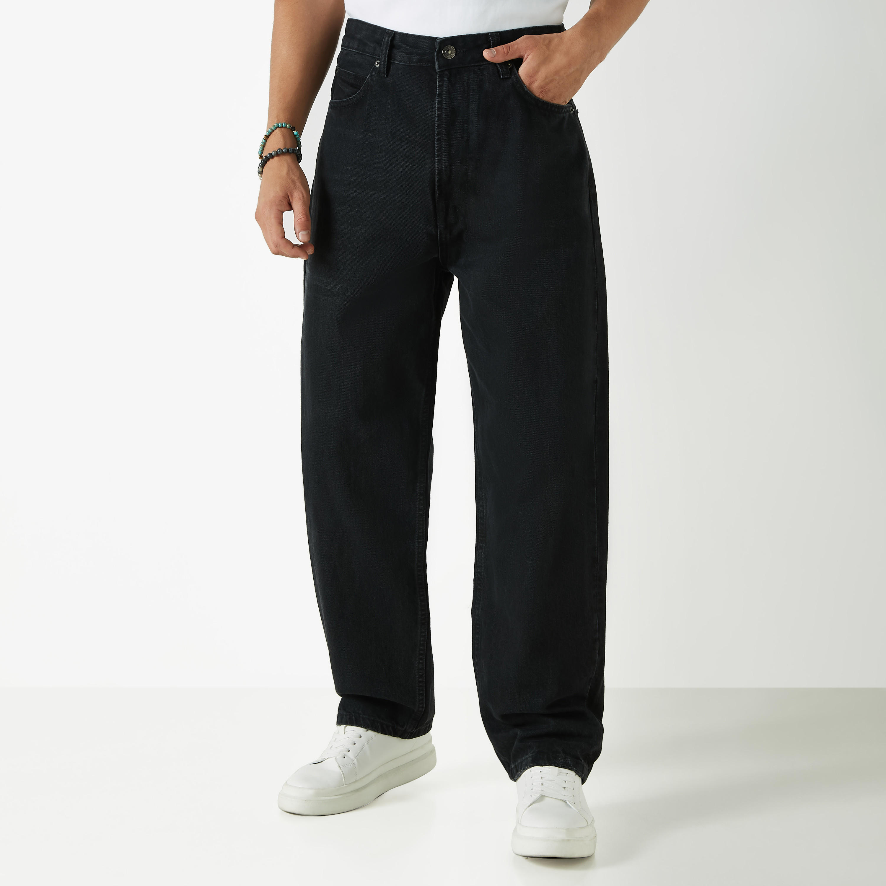 Baggy Fit Jeans with Button Closure and Pockets-men-clothing-bottoms-jeans-image-1