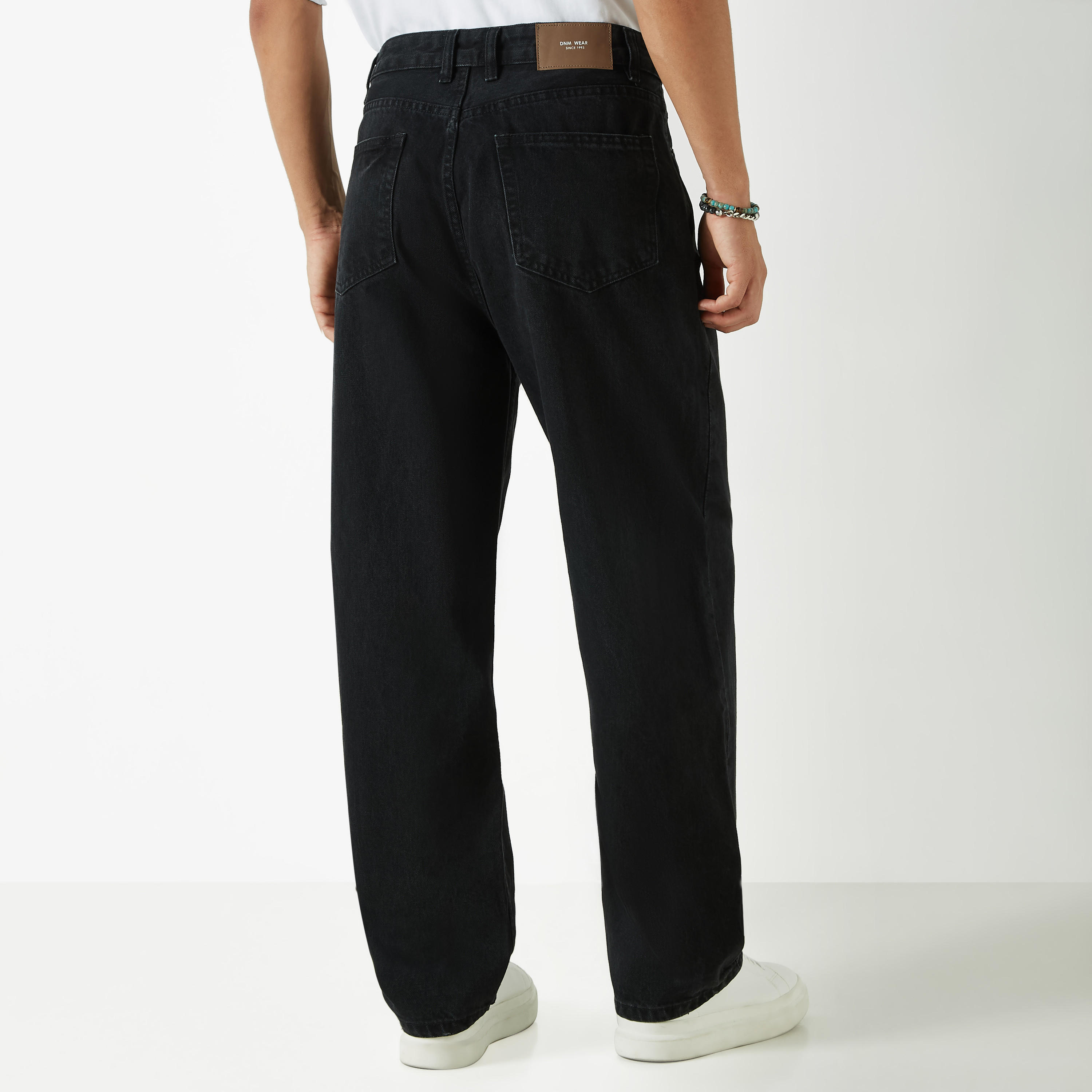 Baggy Fit Jeans with Button Closure and Pockets-men-clothing-bottoms-jeans-image-3