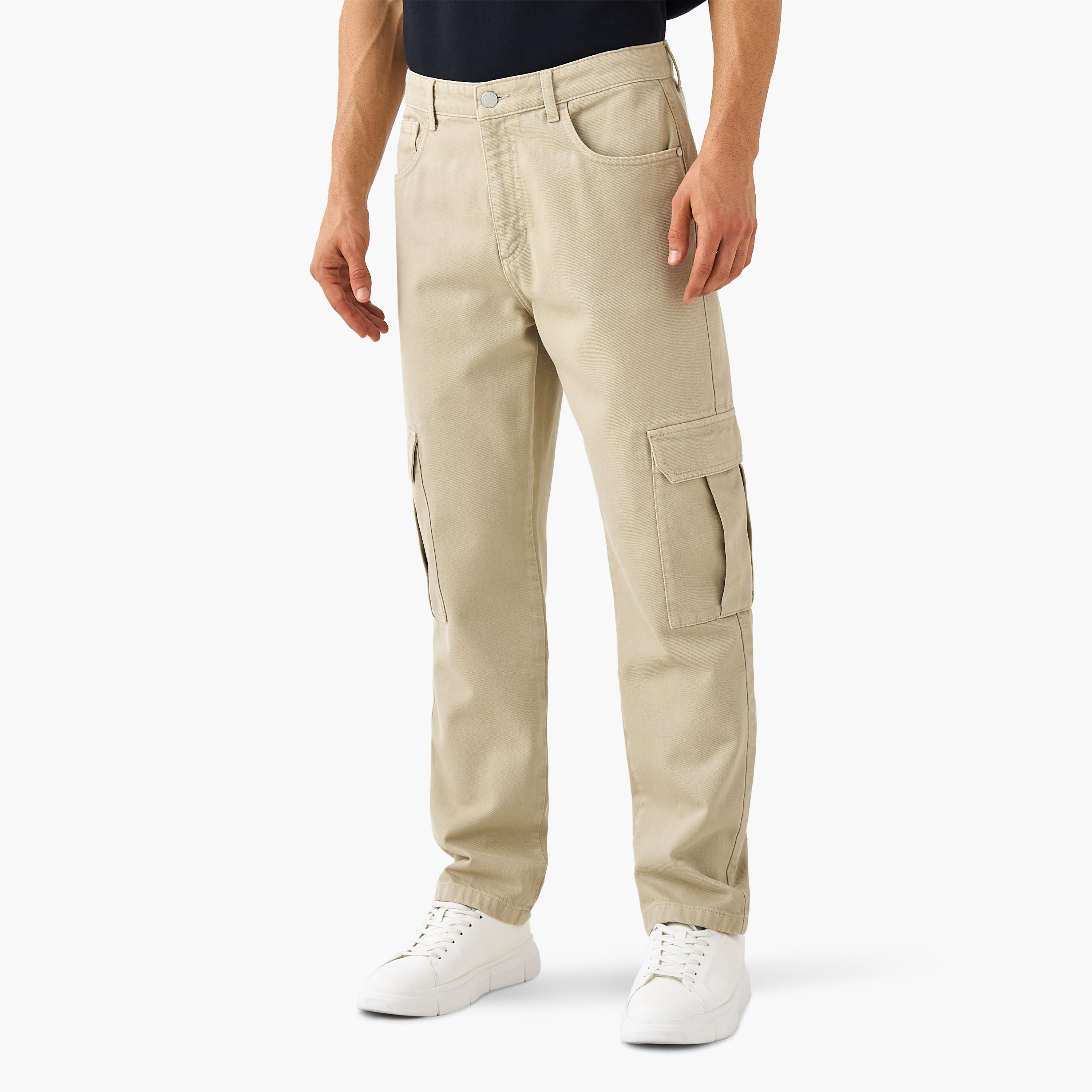 بنطلون جينز كارغو بقصة مستقيمة وطول كامل-men-clothing-bottoms-jeans-image-1
