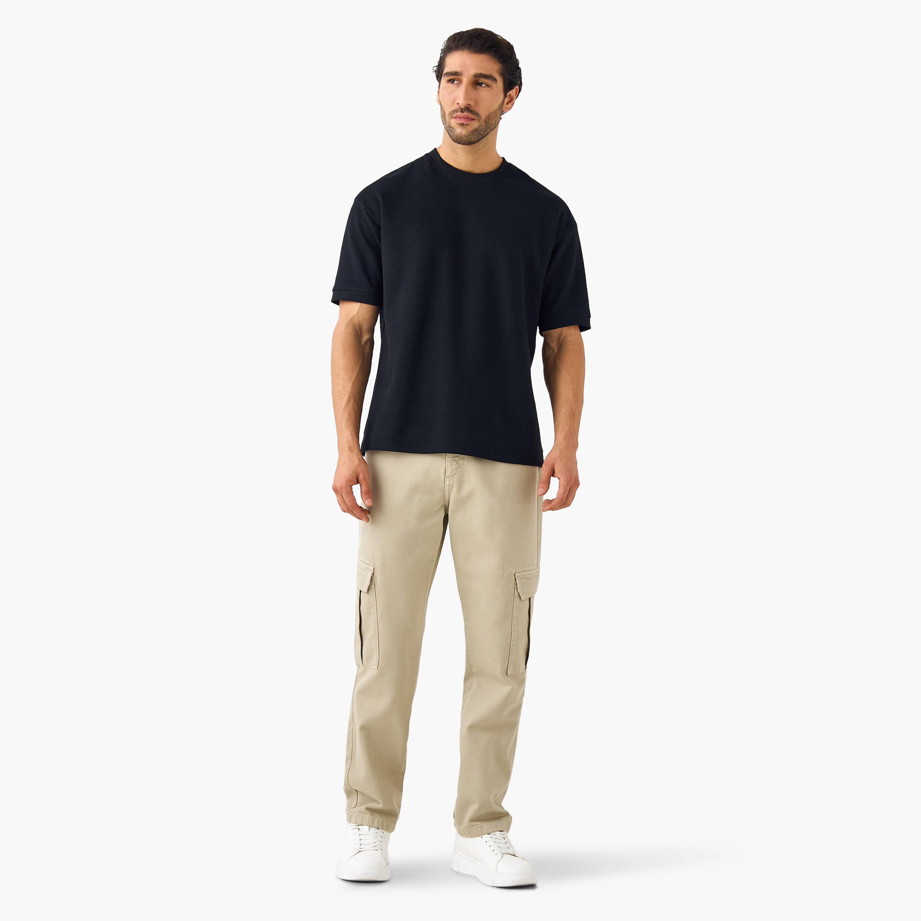 بنطلون جينز كارغو بقصة مستقيمة وطول كامل-men-clothing-bottoms-jeans-image-2
