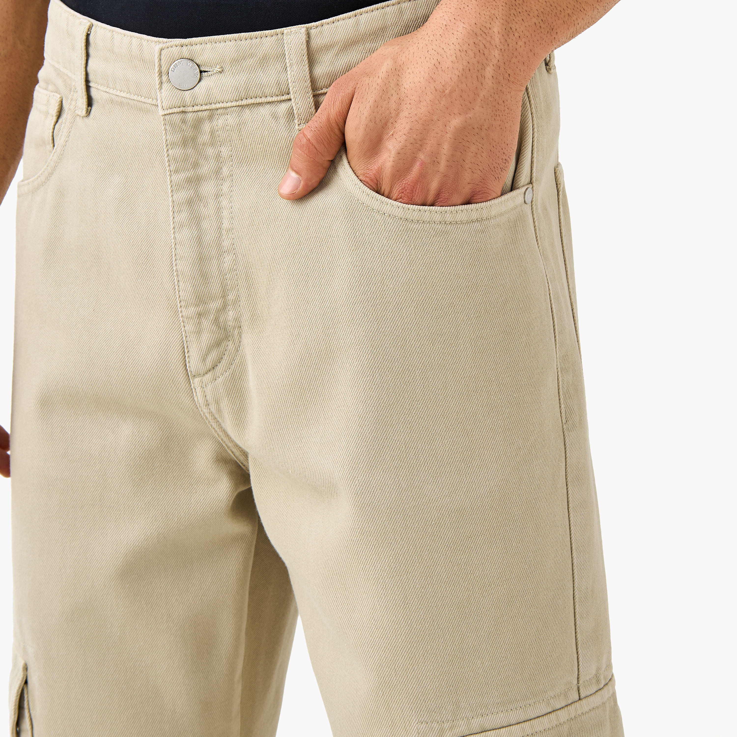 بنطلون جينز كارغو بقصة مستقيمة وطول كامل-men-clothing-bottoms-jeans-image-4