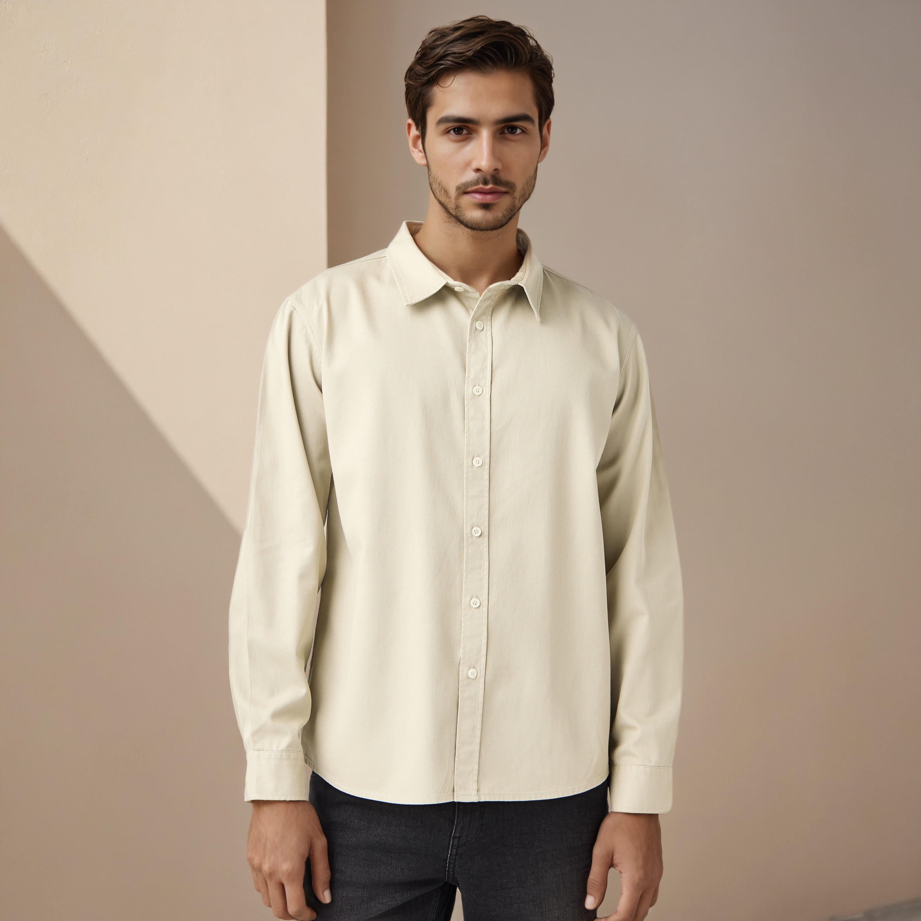 قميص بقصة عادية وأكمام طويلة-men-clothing-shirts-image-4