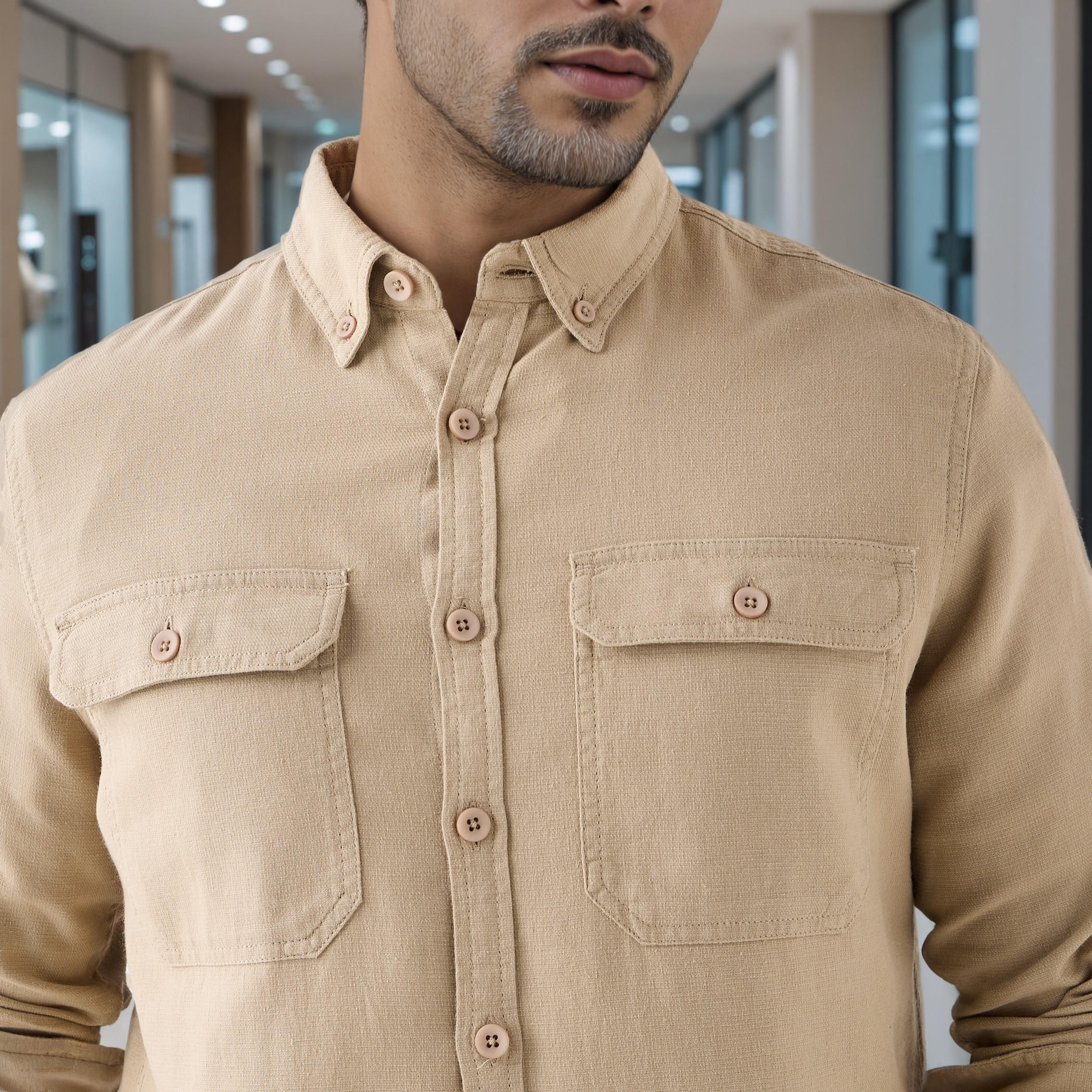 قميص دينم بأكمام طويلة وجيب بطية-men-clothing-shirts-image-4