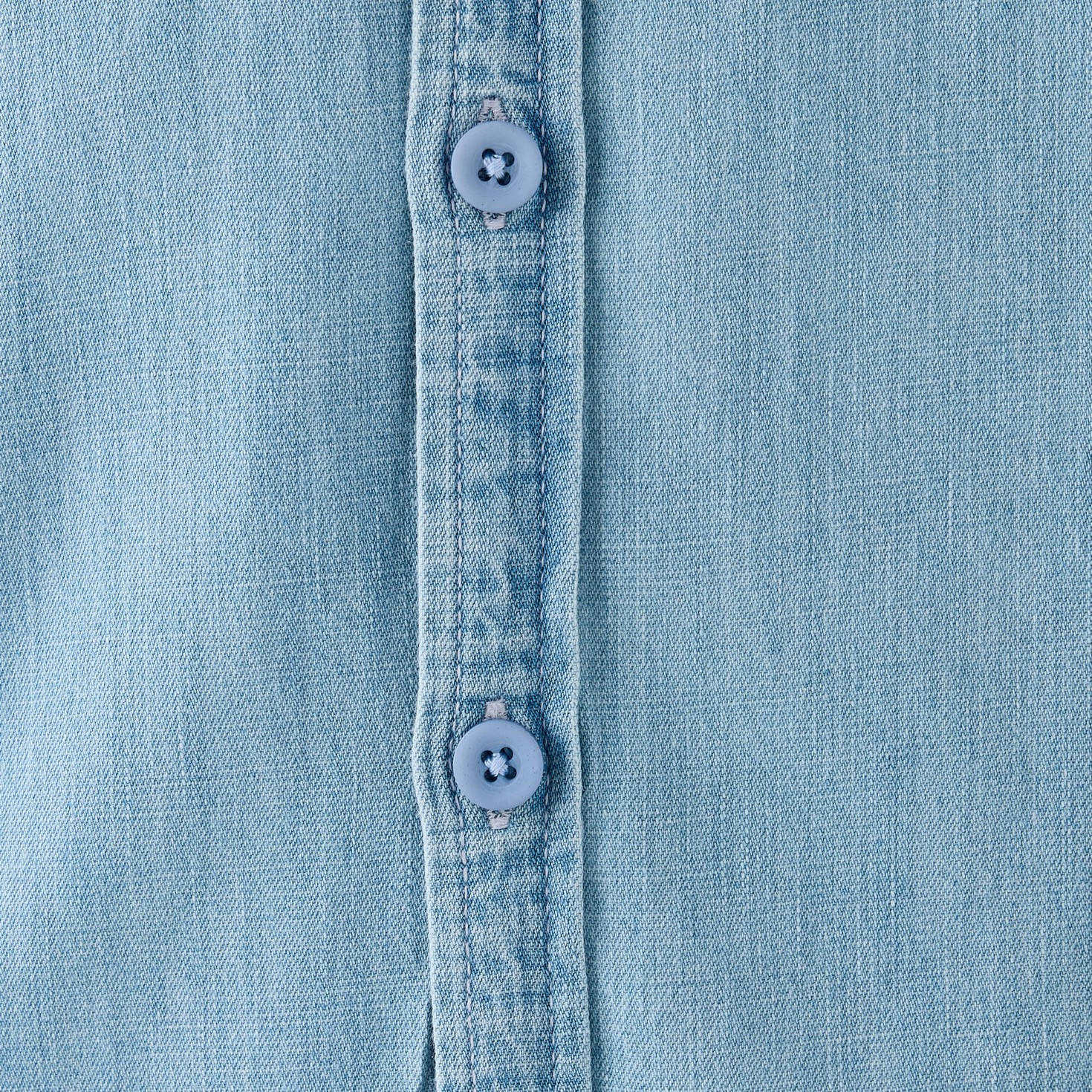 قميص دينم بأكمام طويلة وجيب بطية-men-clothing-shirts-image-5