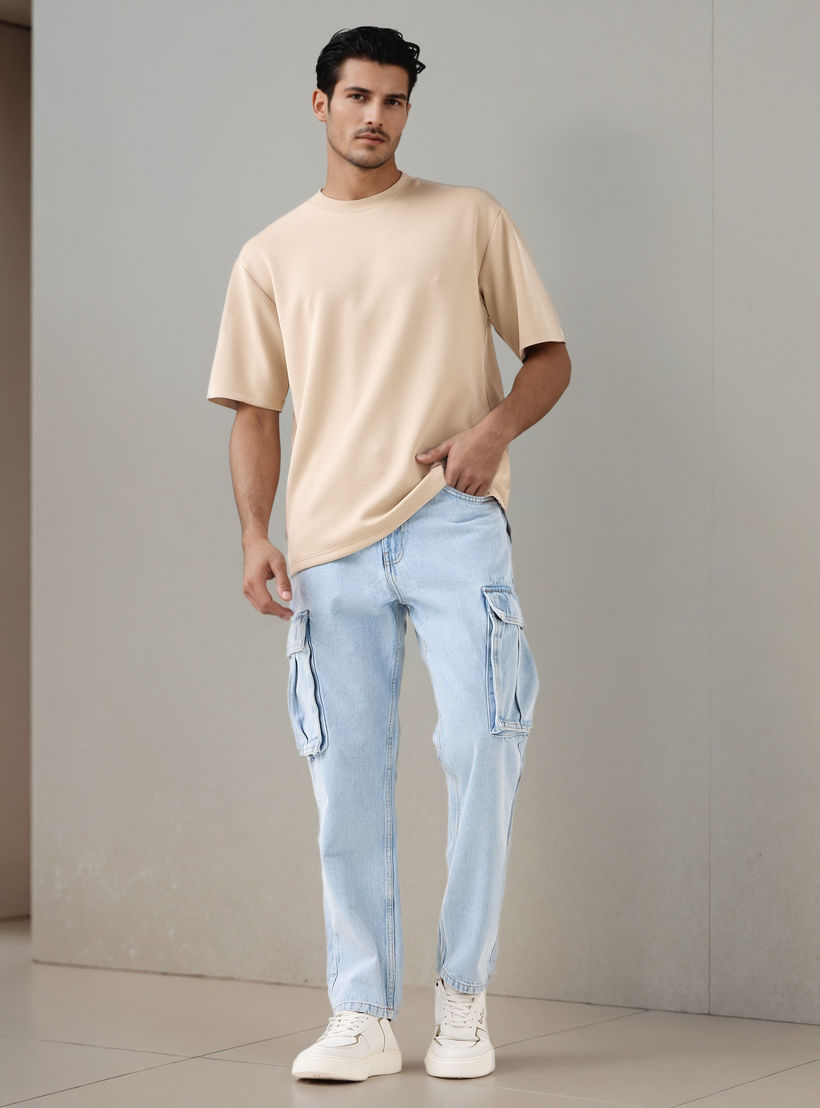 Men Straight Fit Mid-Rise Cargo Jeans-men-clothing-bottoms-jeans-image-2