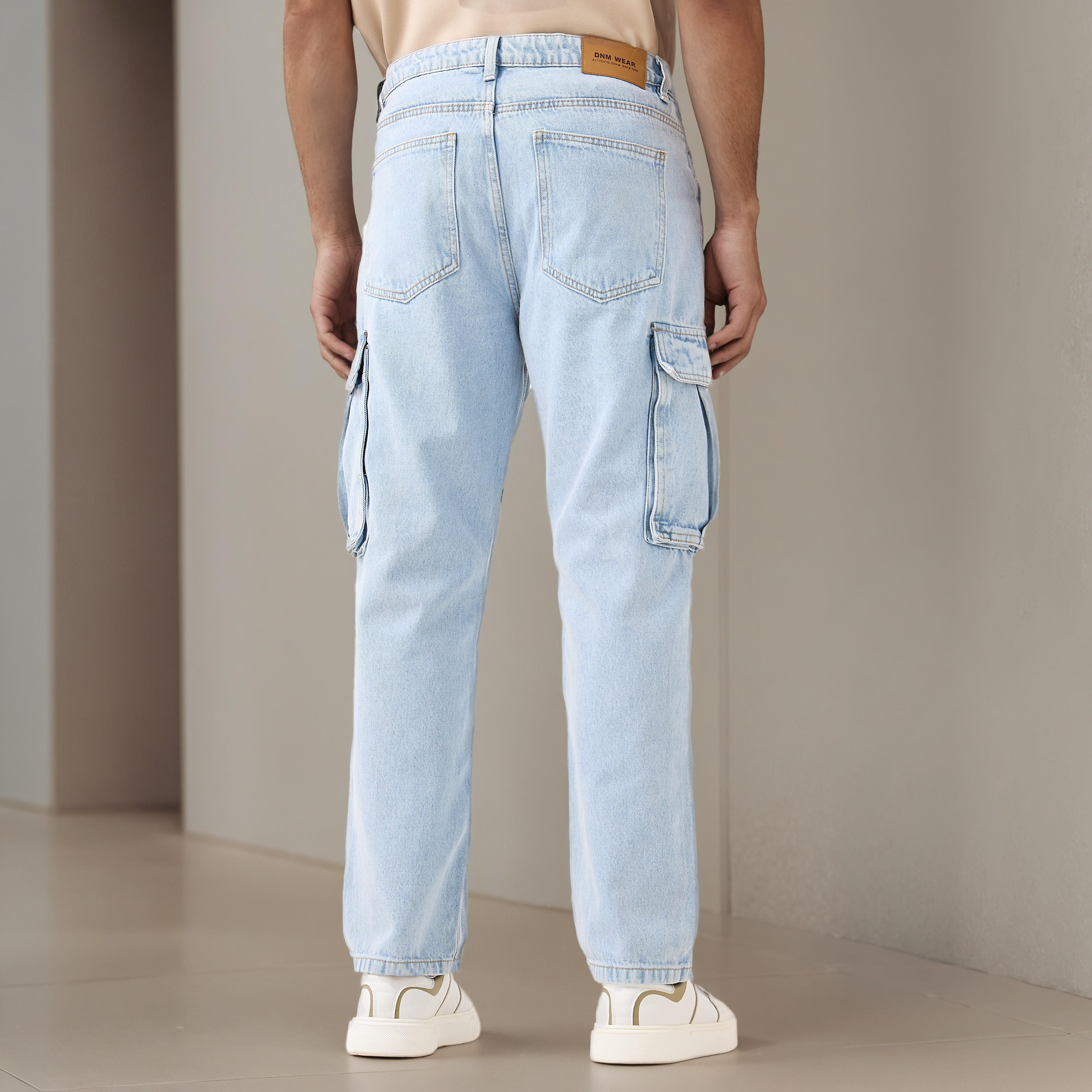 بنطلون جينز كارجو بقصة مستقيمة وخصر متوسط الارتفاع للرجال-men-clothing-bottoms-jeans-image-3